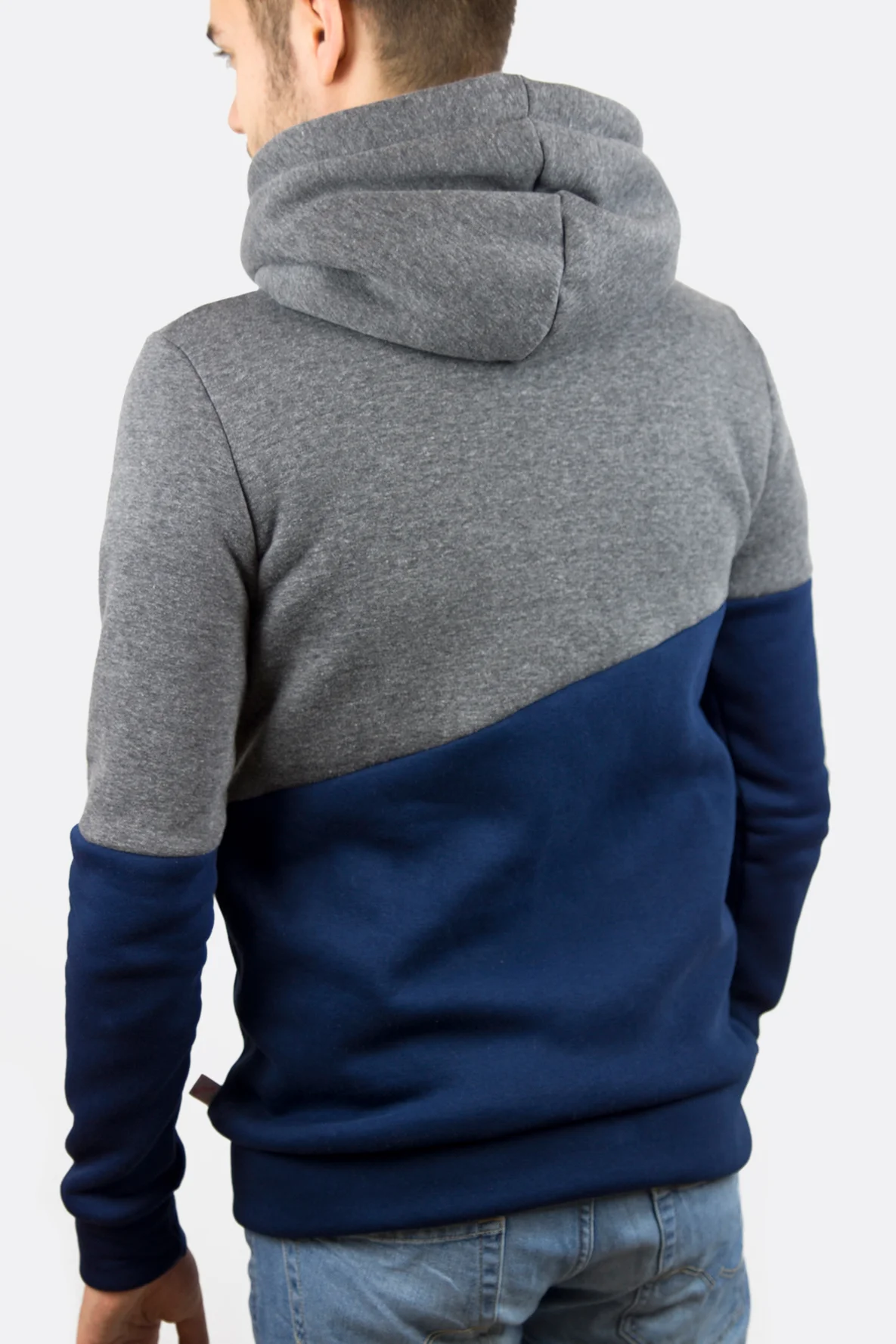 maenner-hoodie_schnittmuster_teilungsnaht Thumbnail