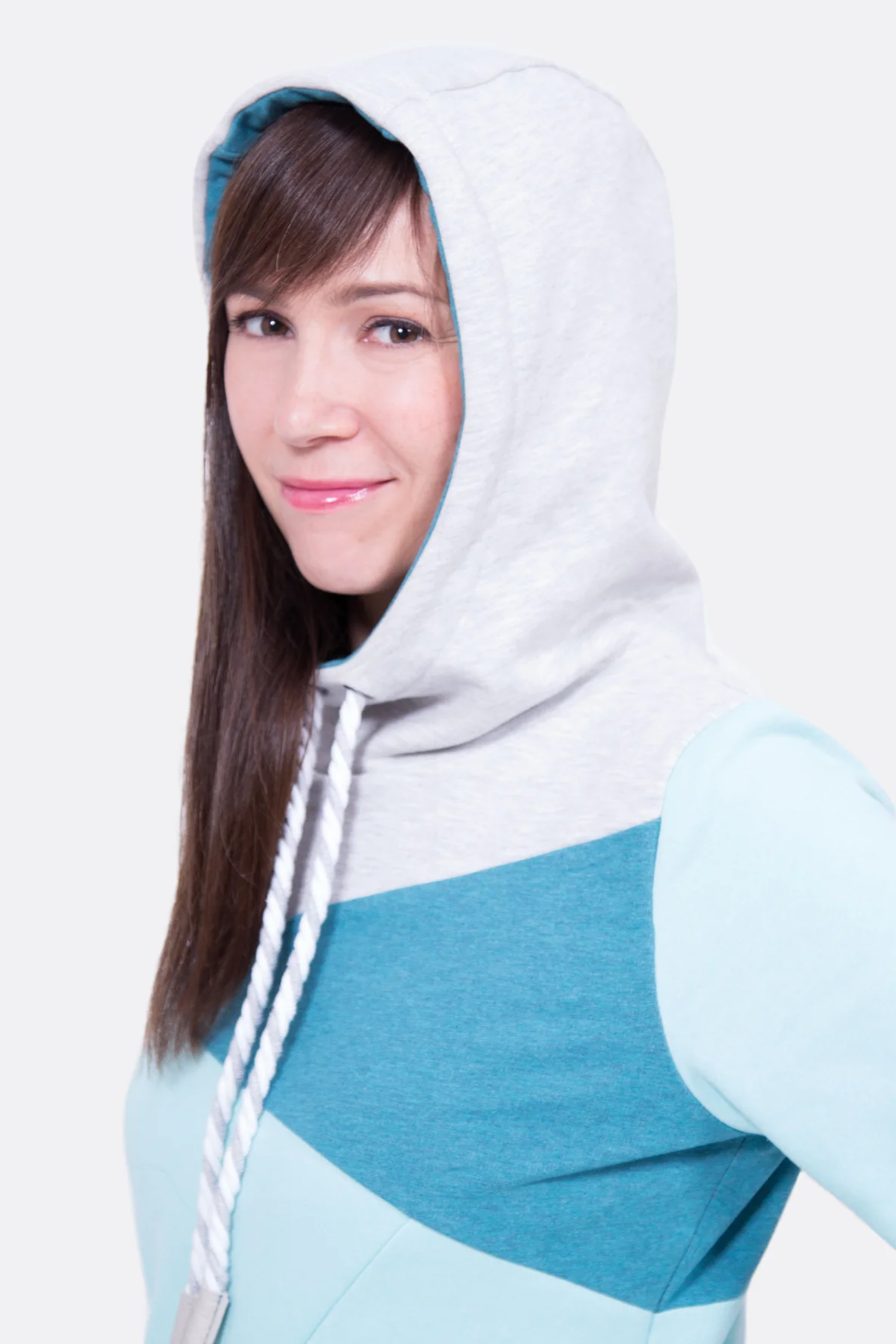 schnittmuster_kapuzenpullover_teilung_kapuze_selber_naehen Thumbnail