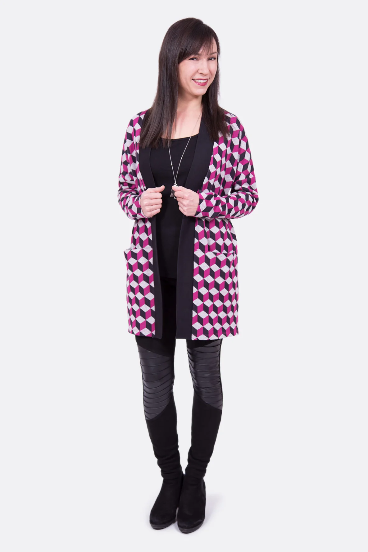 schnittmuster_damen_cardigan_naehen Thumbnail