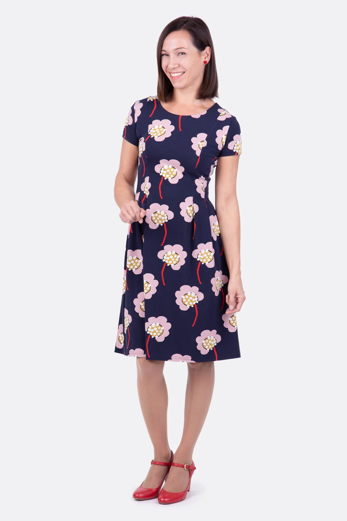 schnittmuster_jerseykleid_blumenmuster_falten_selber_naehen.jpg Thumbnail