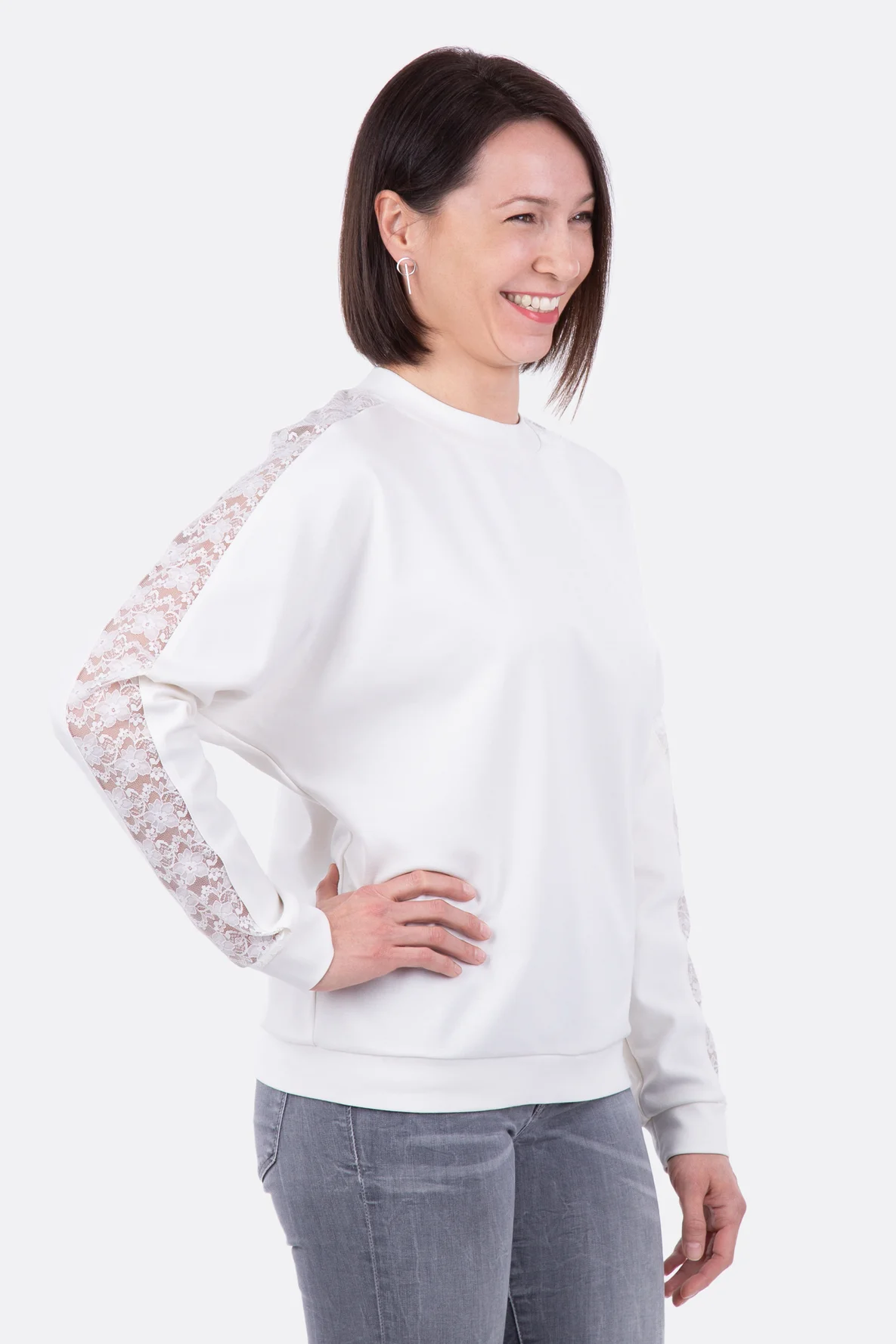 Schnittmuster Damenshirt Spitze Stoff Einsatz nähen