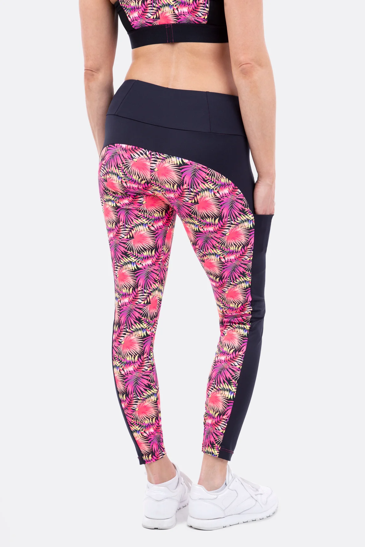 Schnittmuster Sportleggings Lycra Geomuster Teilungsnaht