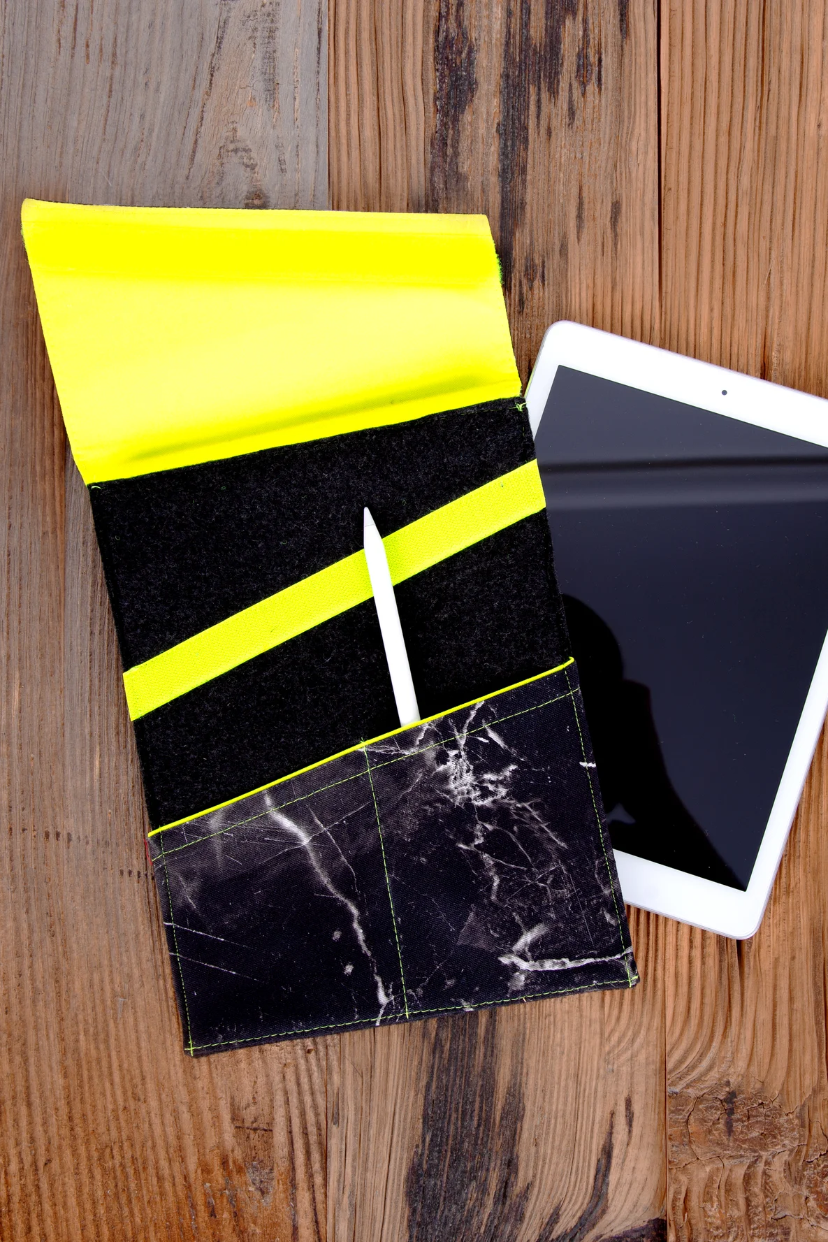 Tablethülle selber nähen kostenlose Vorlage Vatertags Geschenkidee