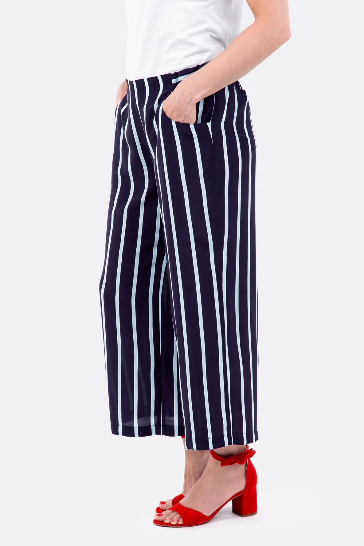 Schnittmuster Culotte Damenhose Streifenstoff Anleitung