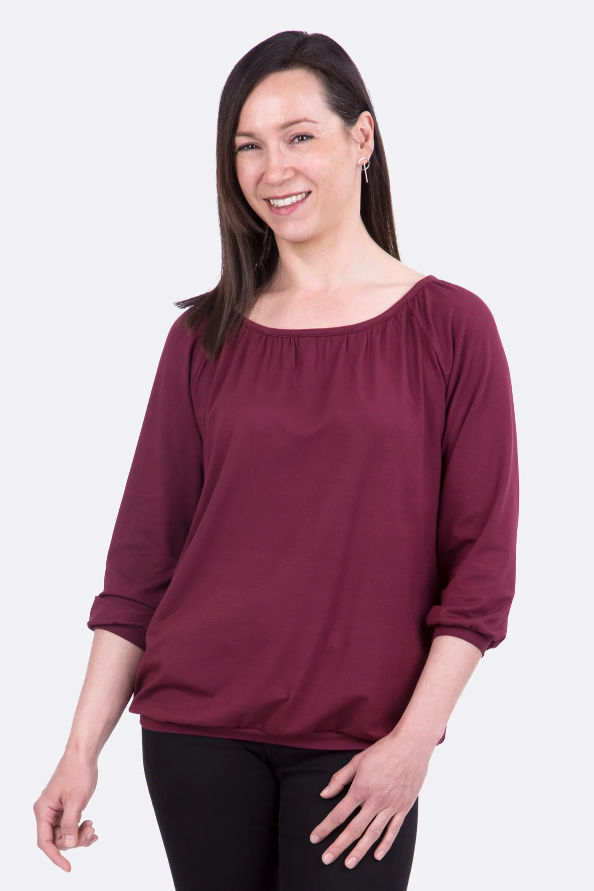 Schnittmuster Jerseybluse weinrot Bündchen