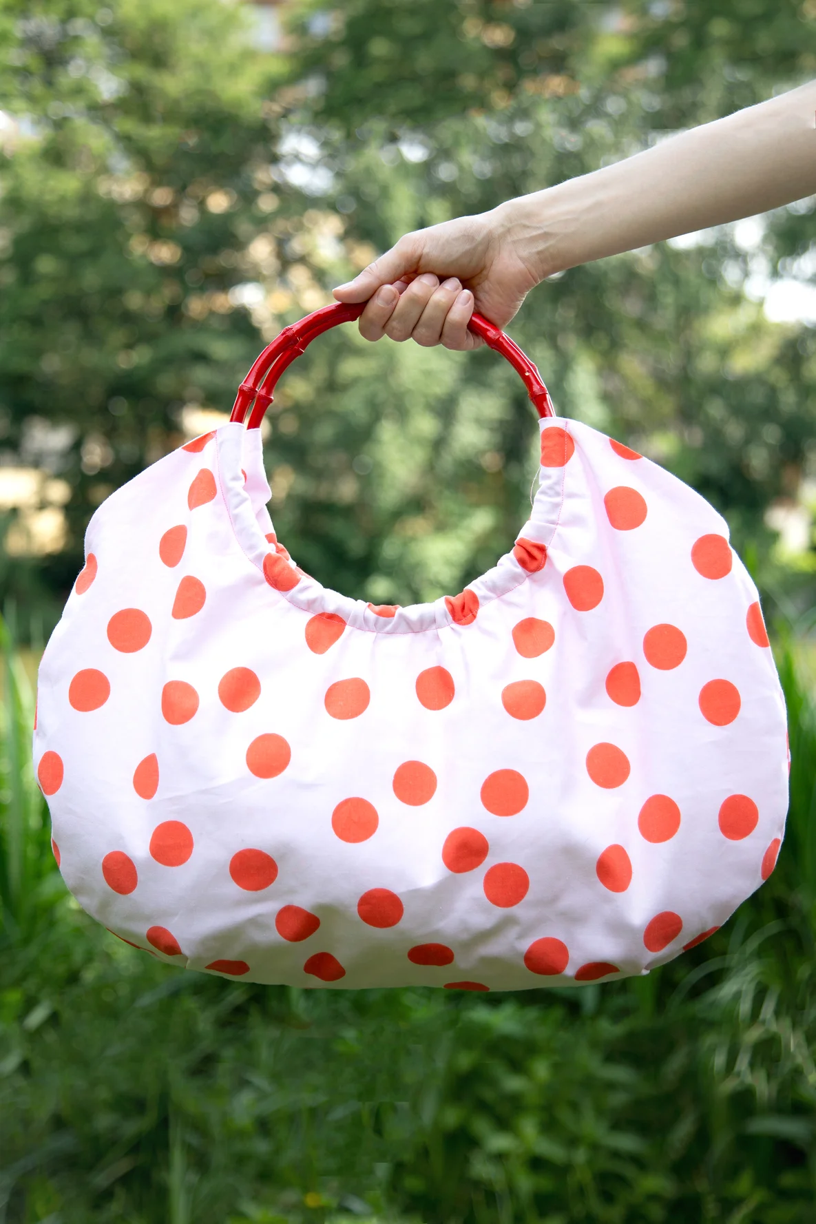 Schnittmuster Tasche Henkel Bambus Stoff Punkte