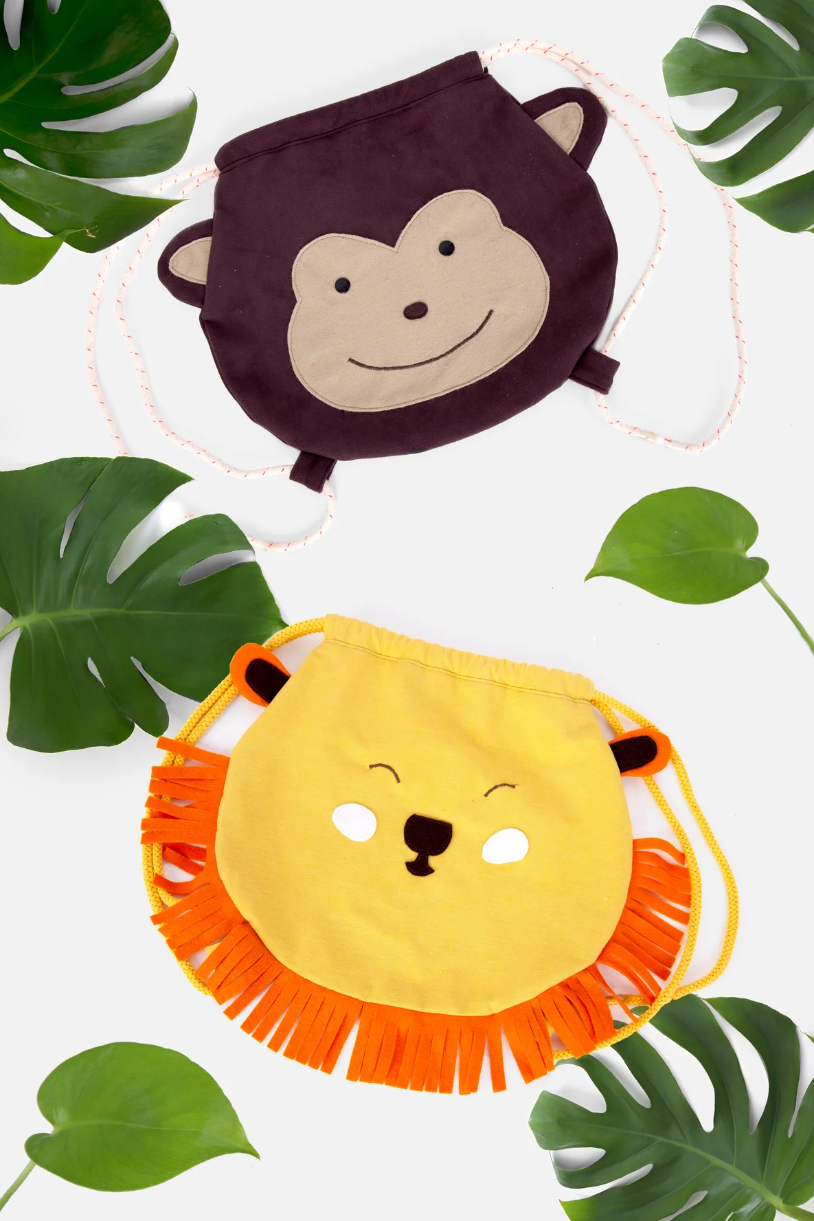 Schnittmuster Freebie Kinderrucksack Turnbeutel nähen Tiermotiv Affe Löwe