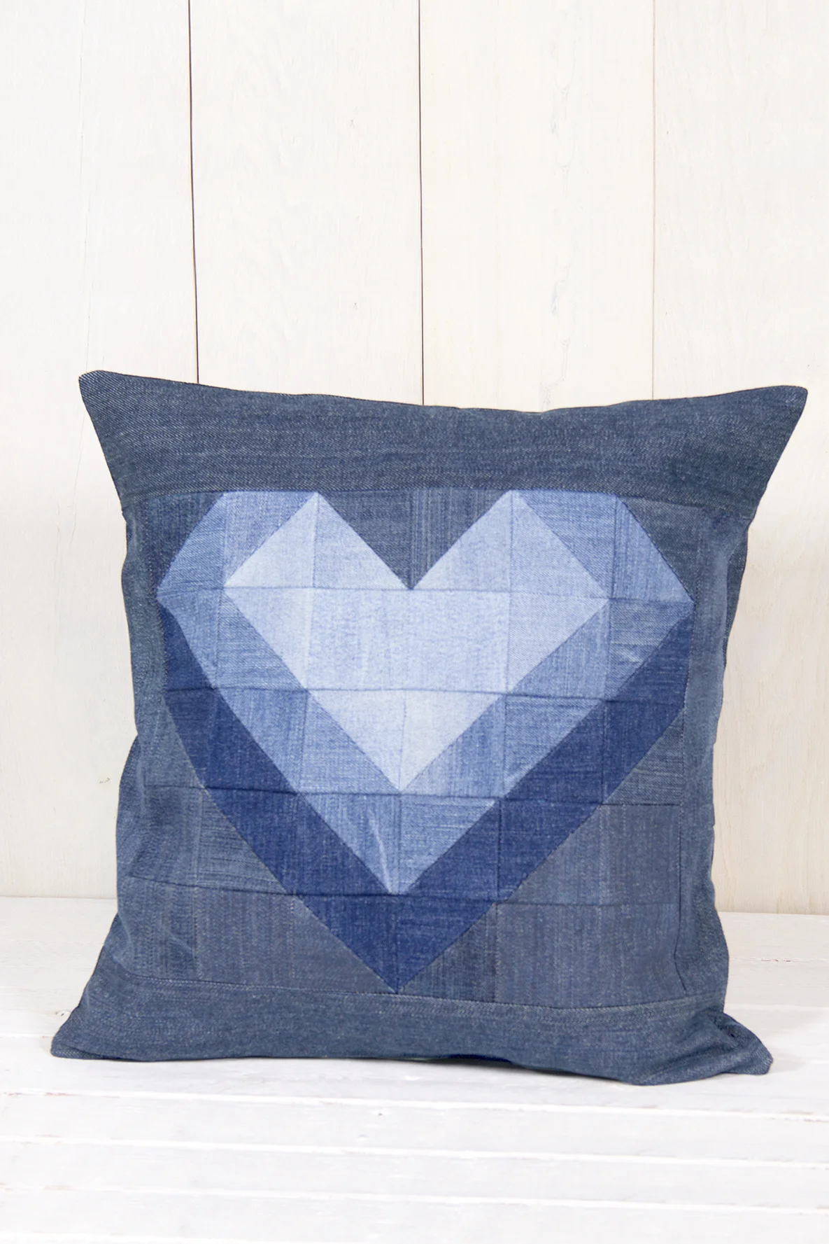Schnittmuster Patchwork Herzkissen Jeans Upcycling