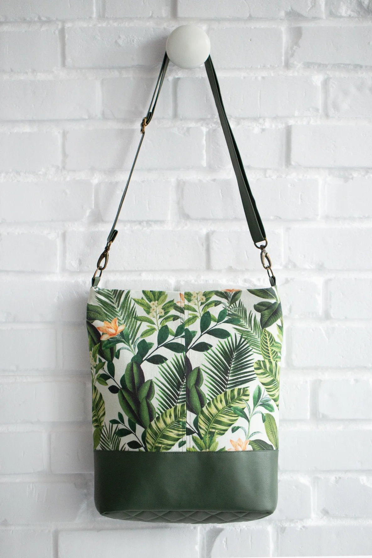 Schnittmuster Shopper Tasche aus Palmen Canvas und Kunstleder