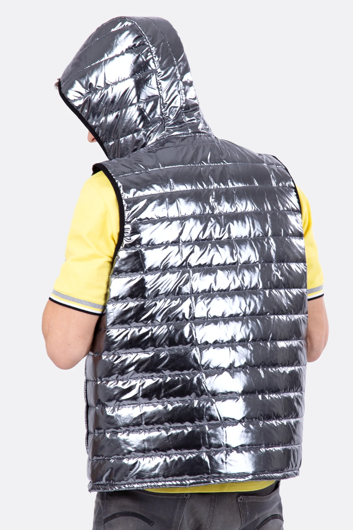 Schnittmuster Herren-Steppweste mit Kapuze glänzend nähen