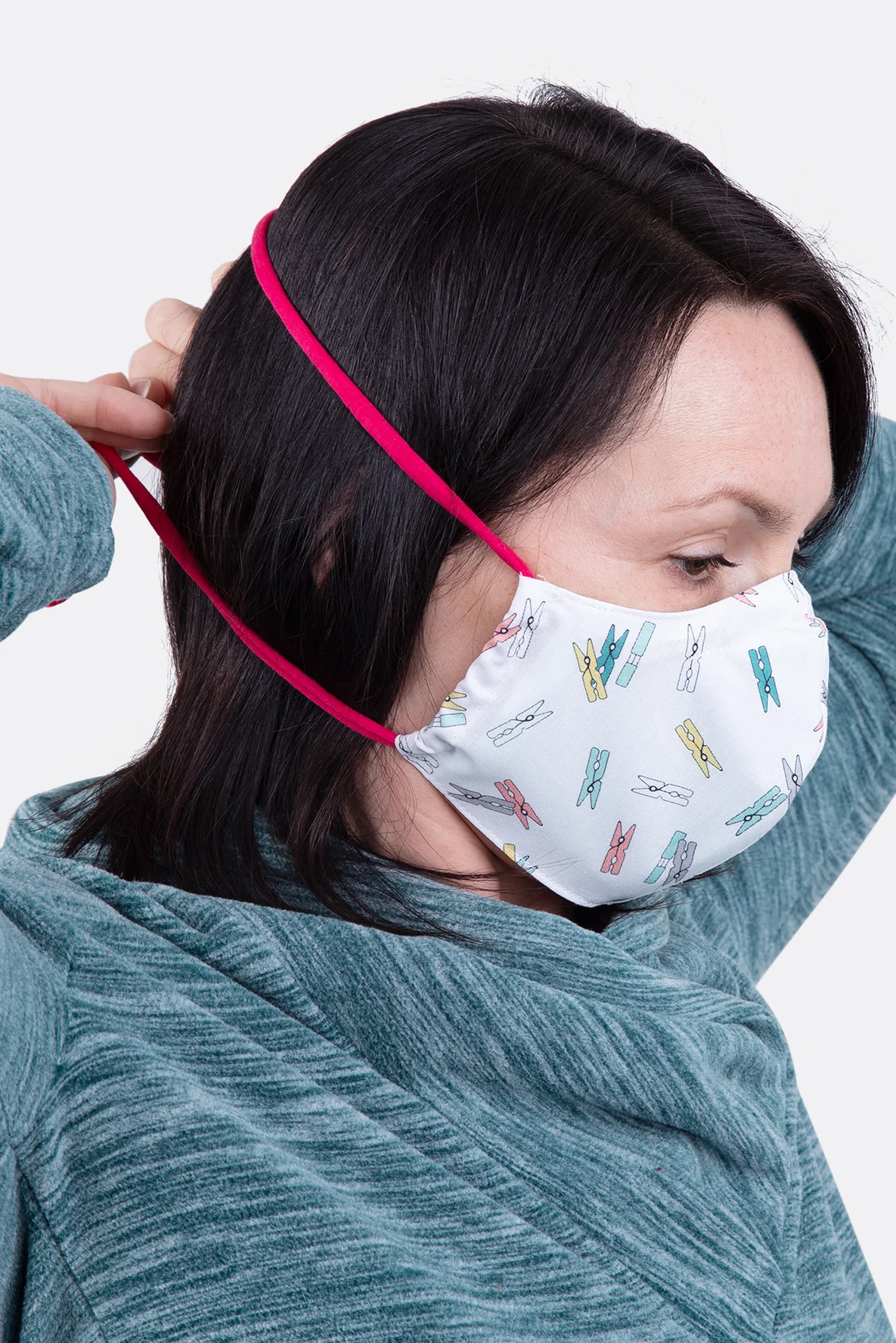 Vorlage für eine Behelfs-Mund-Nasen-Maske anpassen