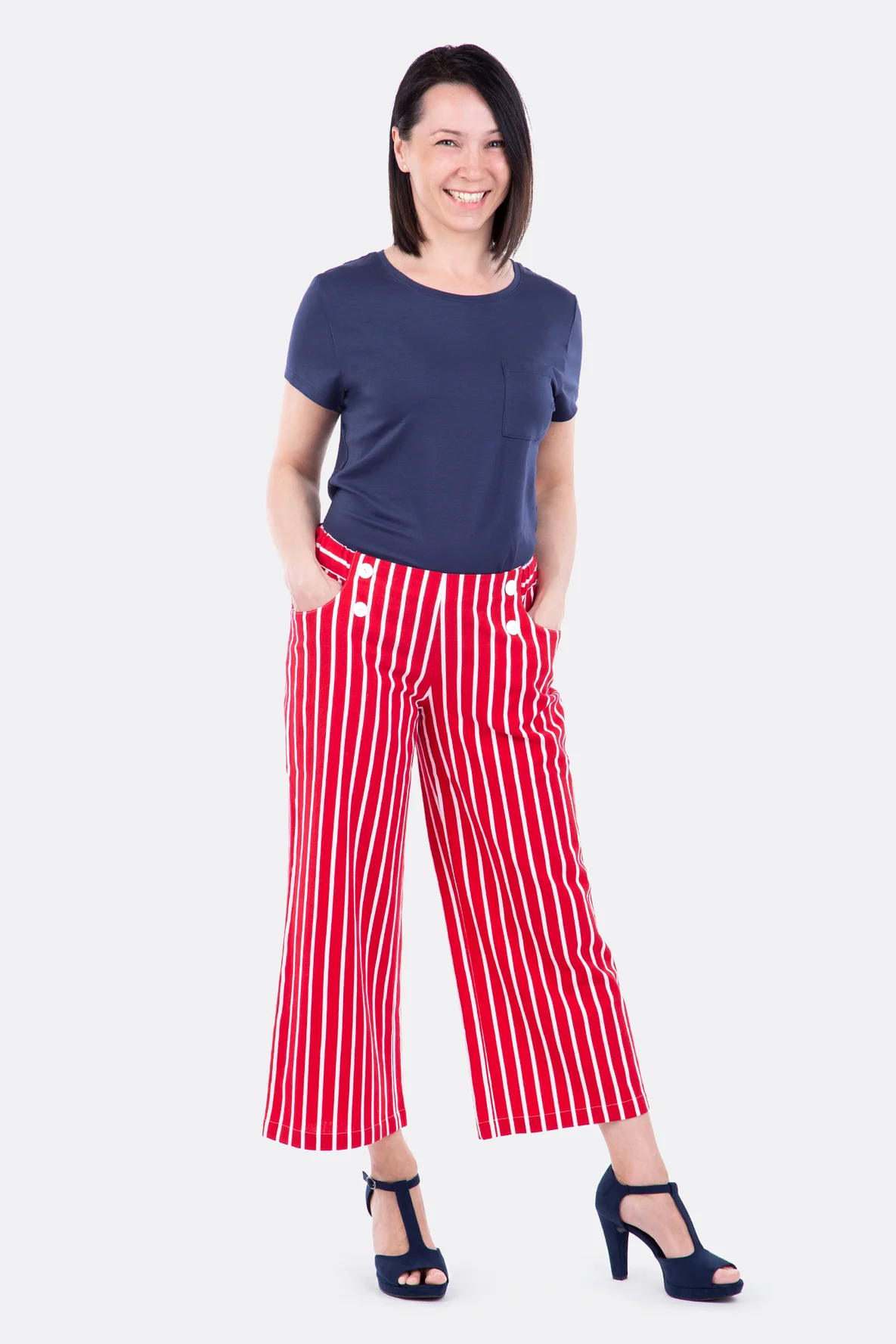 Schnittmuster Damenhose Culotte maritim mit Streifen nähen