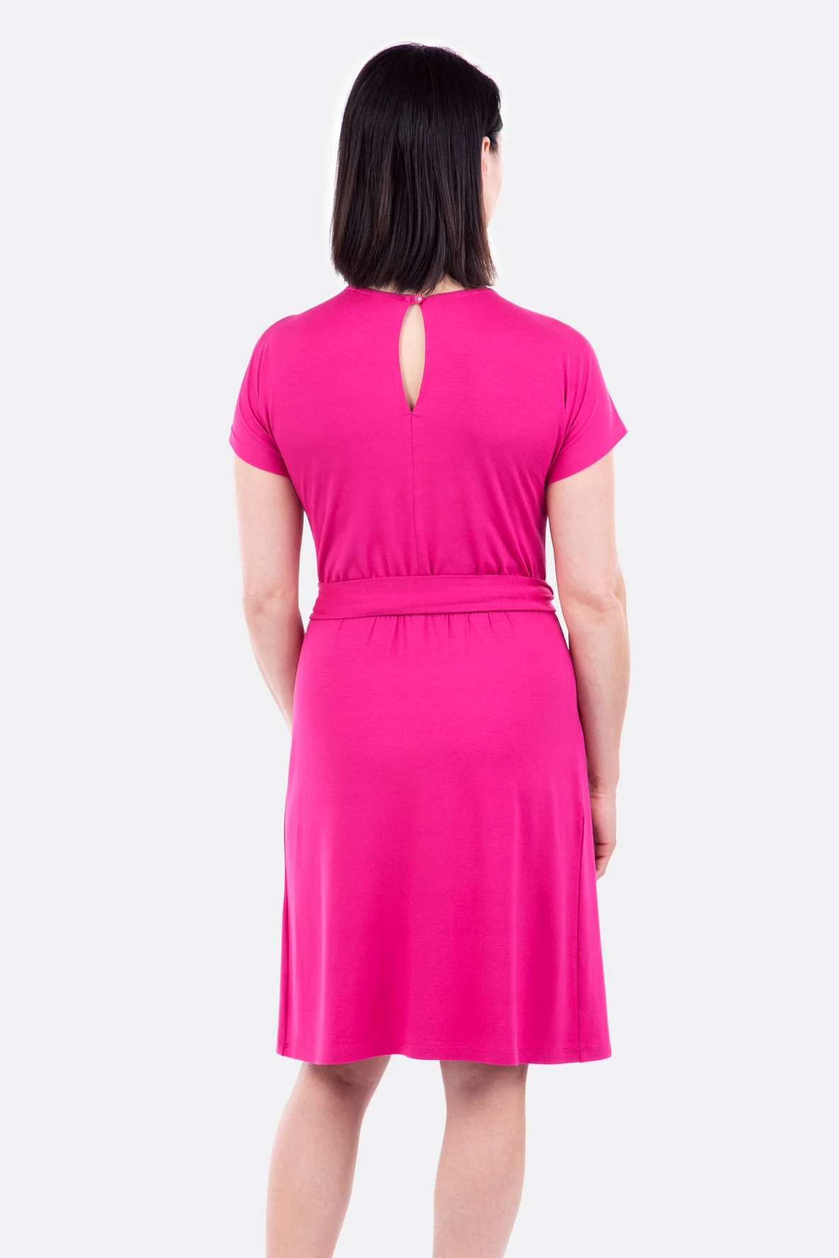 Schnittmuster Kleid mit Gummibund und Rückenschlitz nähen