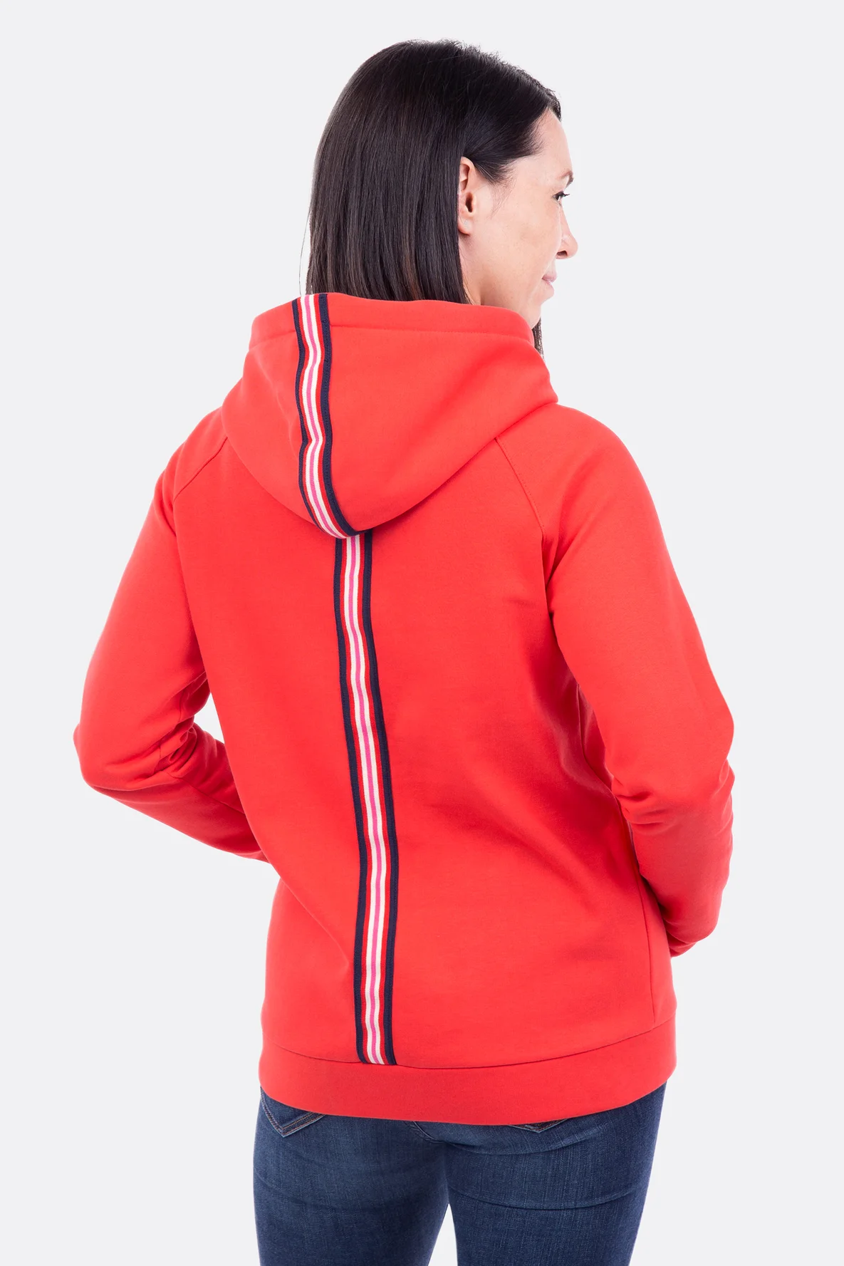 Schnittmuster Kapuzenpullover mit Streifen am Rücken Nähanleitung