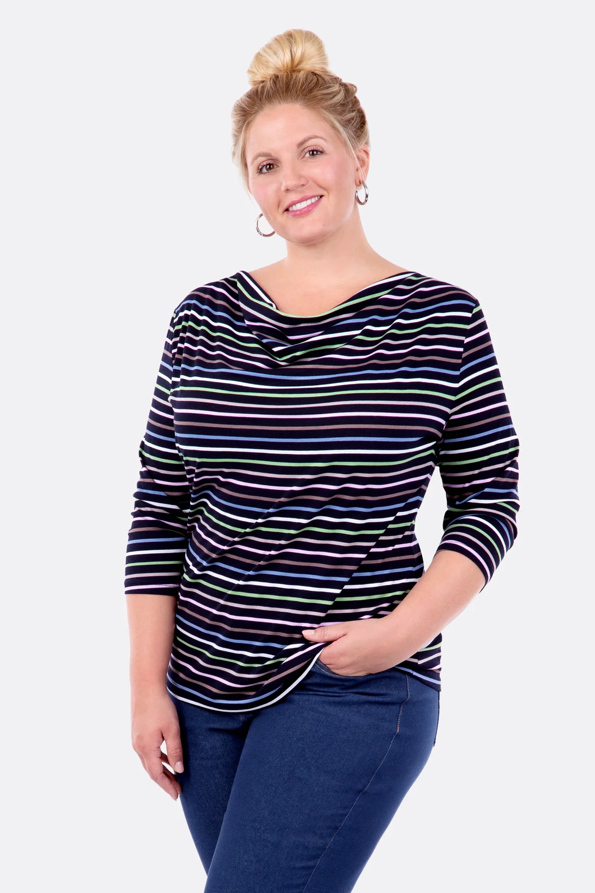 Schnittmuster Frauen Shirt Wasserfall-Ausschnitt Viskosejersey nähen