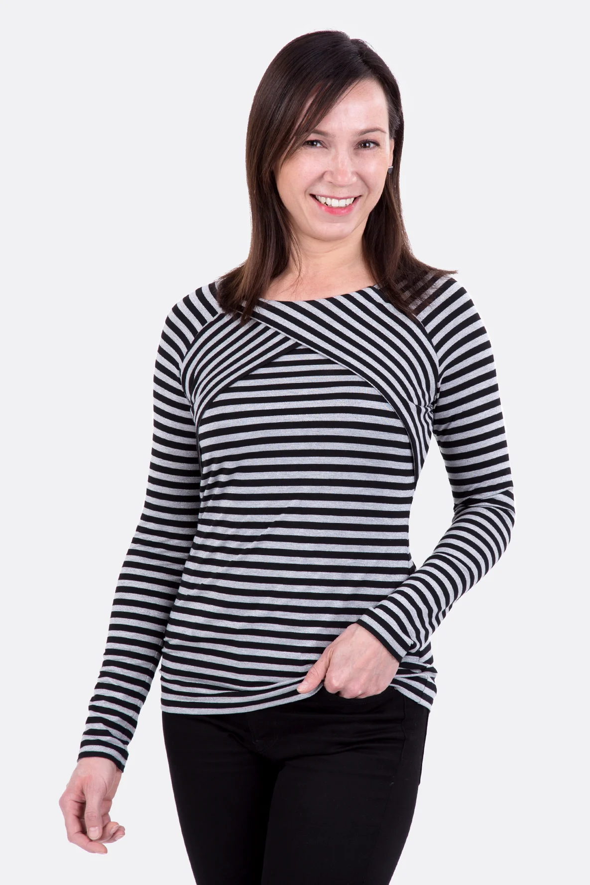 Schnittmuster Damen Raglanshirt mit Ausschnitt in Wickeloptik