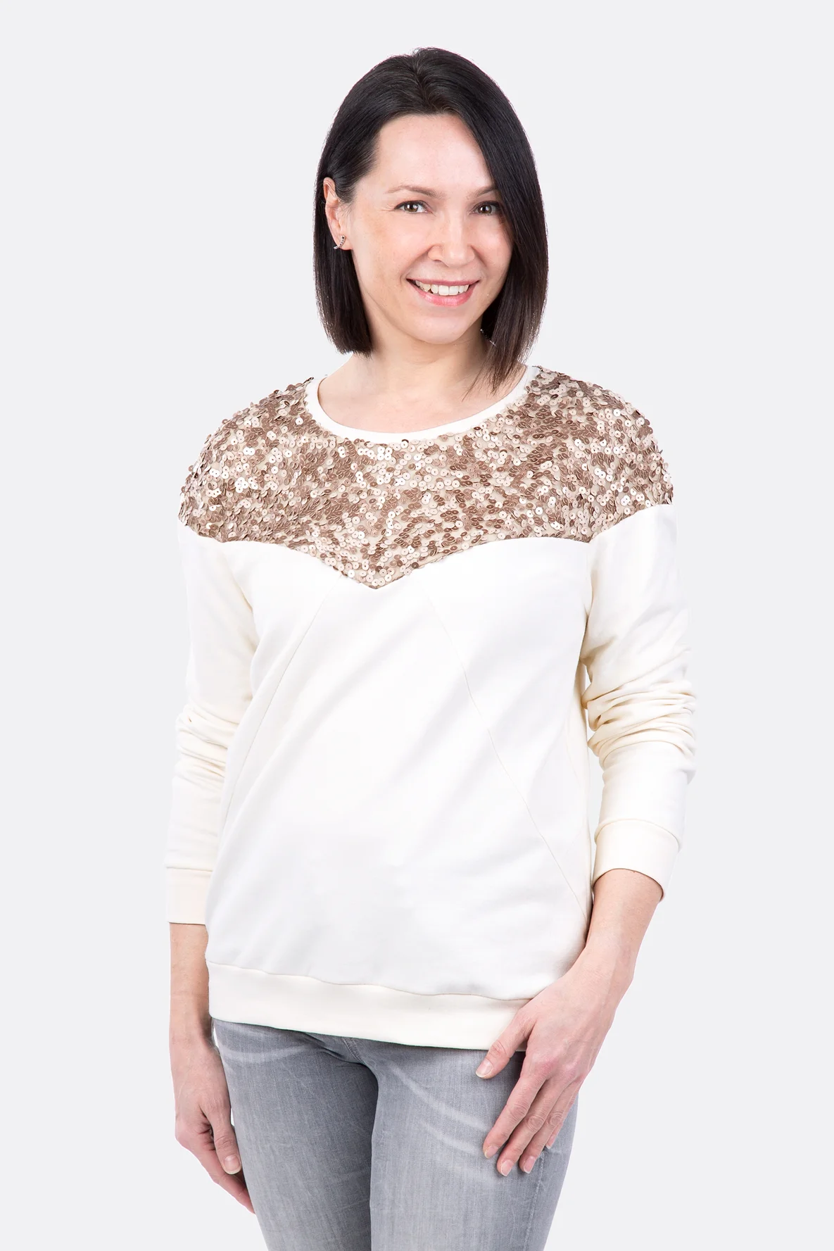 Schnittmuster Zoey mit Pailletten Sweat creme nähen