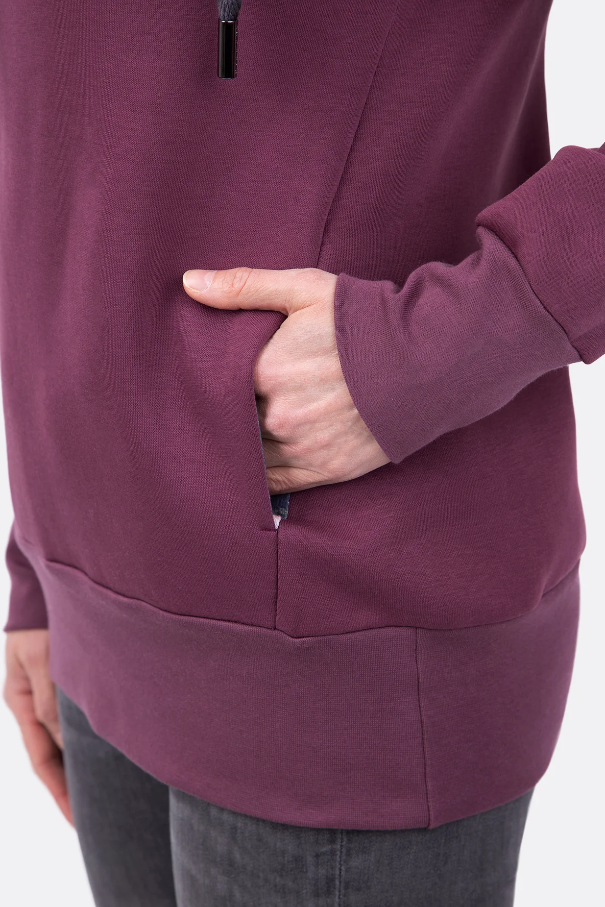 Nähanleitung Sweatshrit vorverlegte Seitennaht mit Taschen DIY