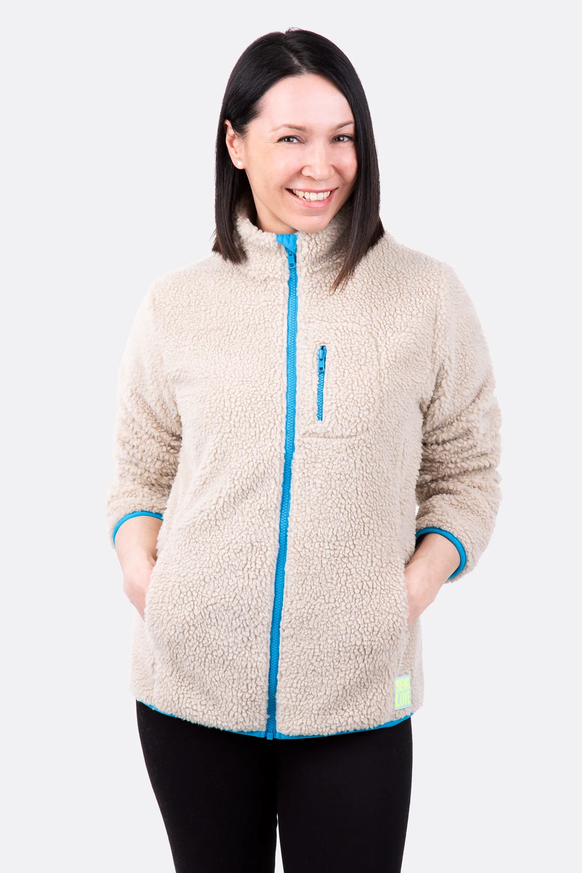 Schnittmuster Kuscheljacke aus Teddystoff mit Reißverschluss nähen