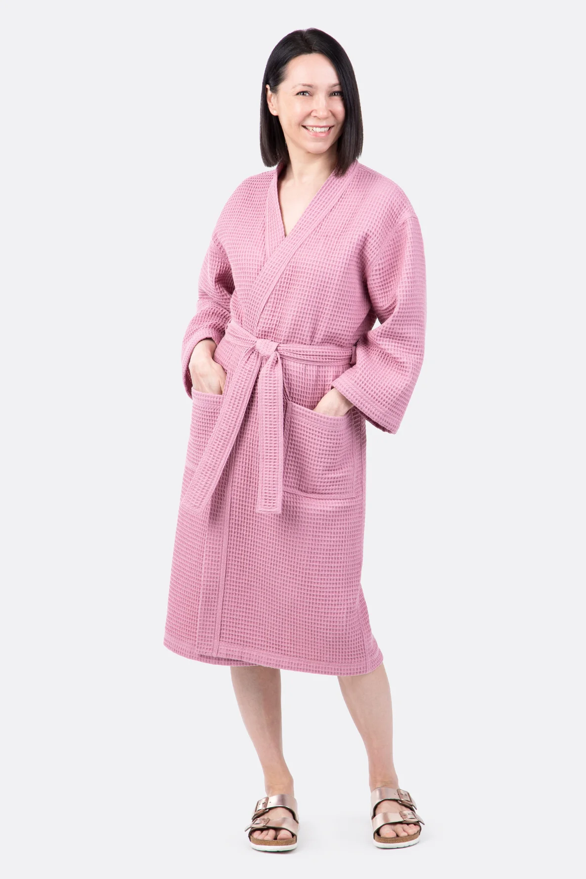 Schnittmuster Bademantel für Frauen aus Waffelstoff mit Taschen nähen