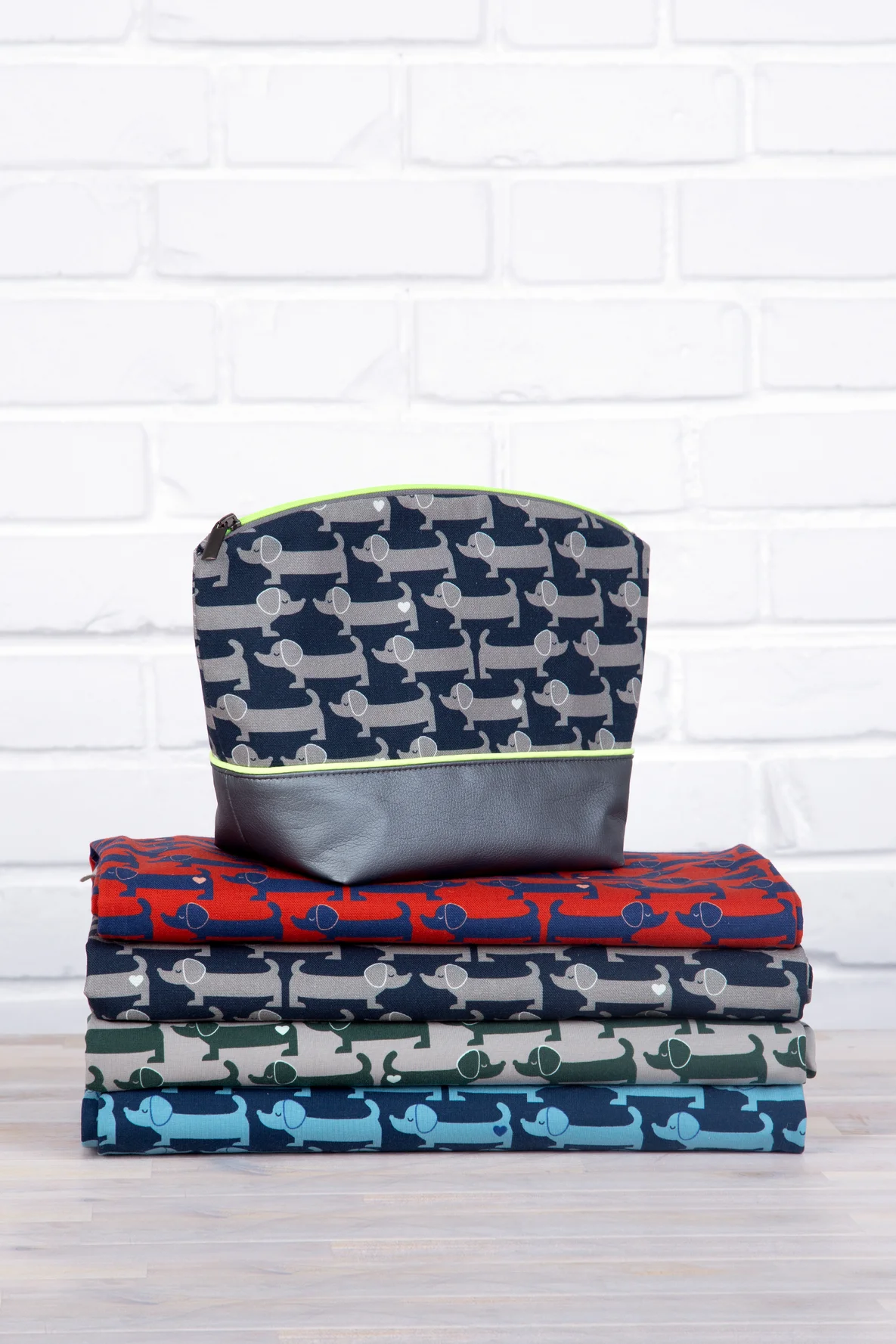 Schnittmuster Kosmetiktasche Dackelstoff ByGraziela selber nähen