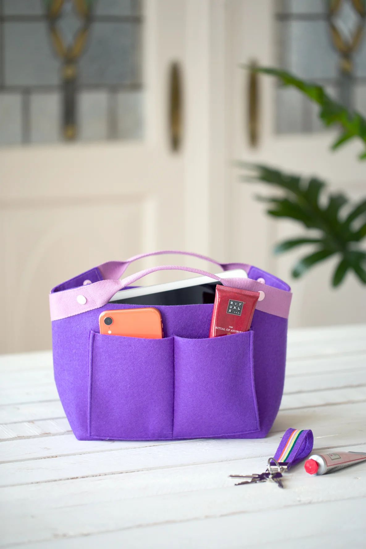 Taschen Organizer selber nähen mit Gurtband-Träger