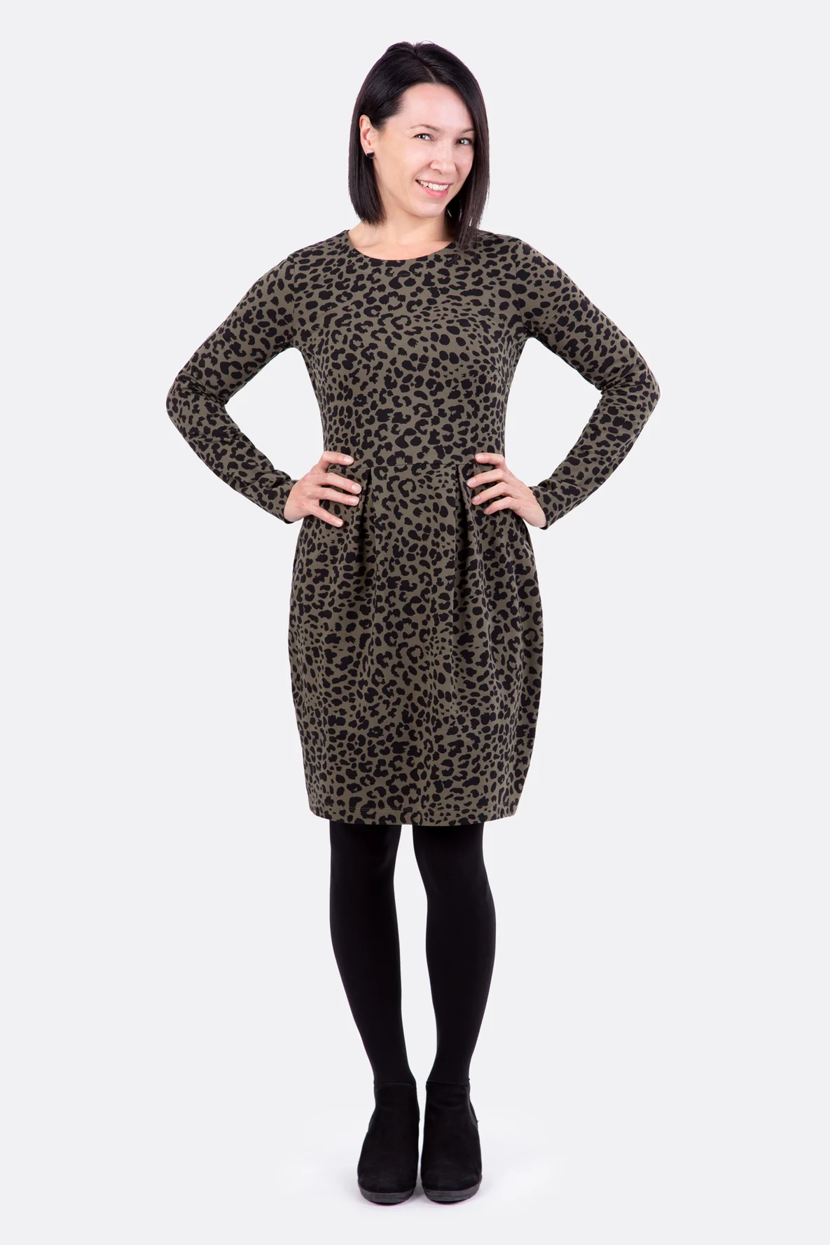 Schnittmuster Jerseykleid Leo-Print selber nähen