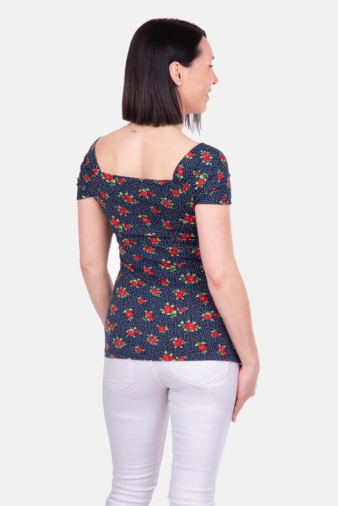 Schnittmuster Damenshirt romantisch Rückenausschnitt DIY