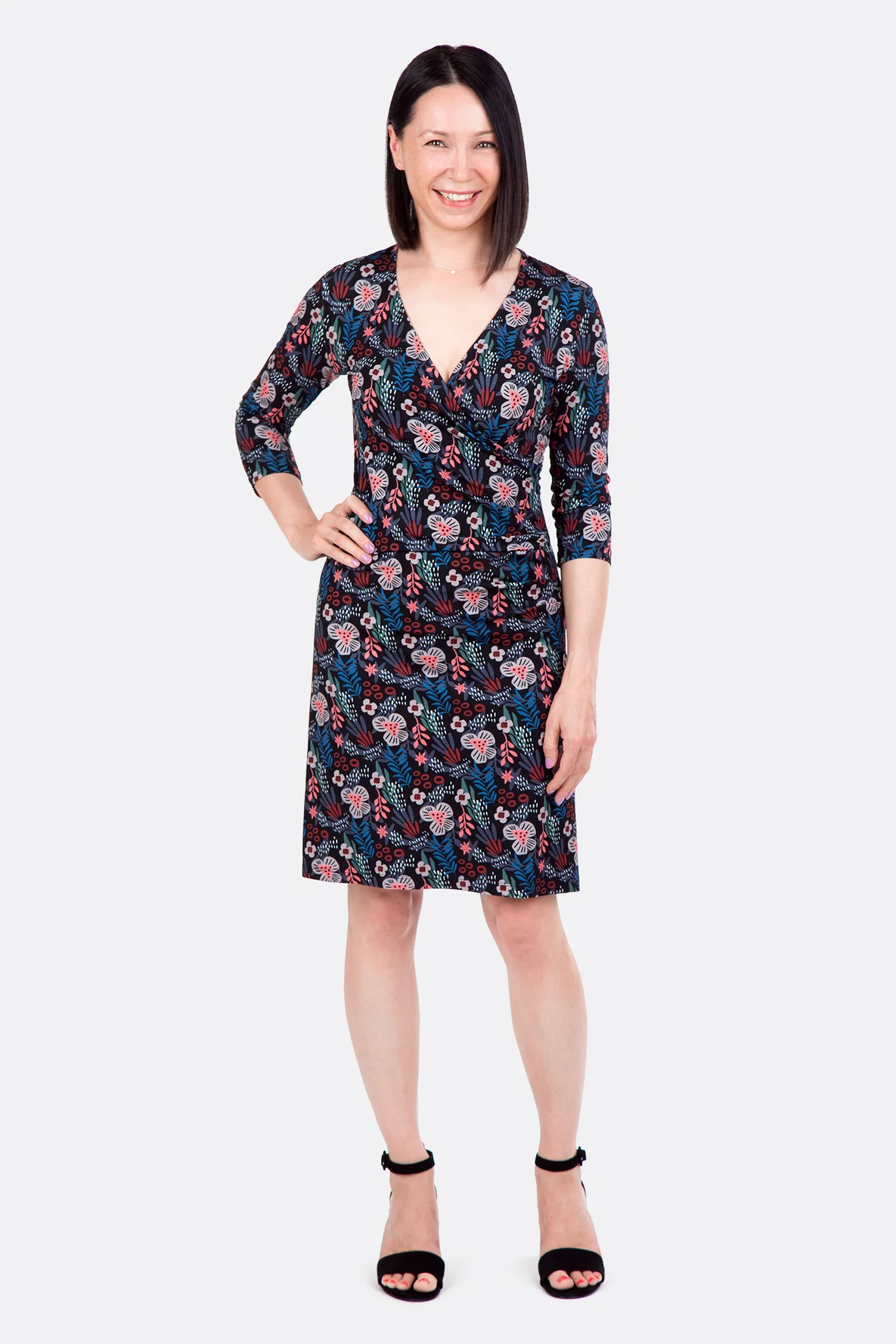 Schnittmuster Damenkleid Wickeloptik Raffung elegant selber nähen