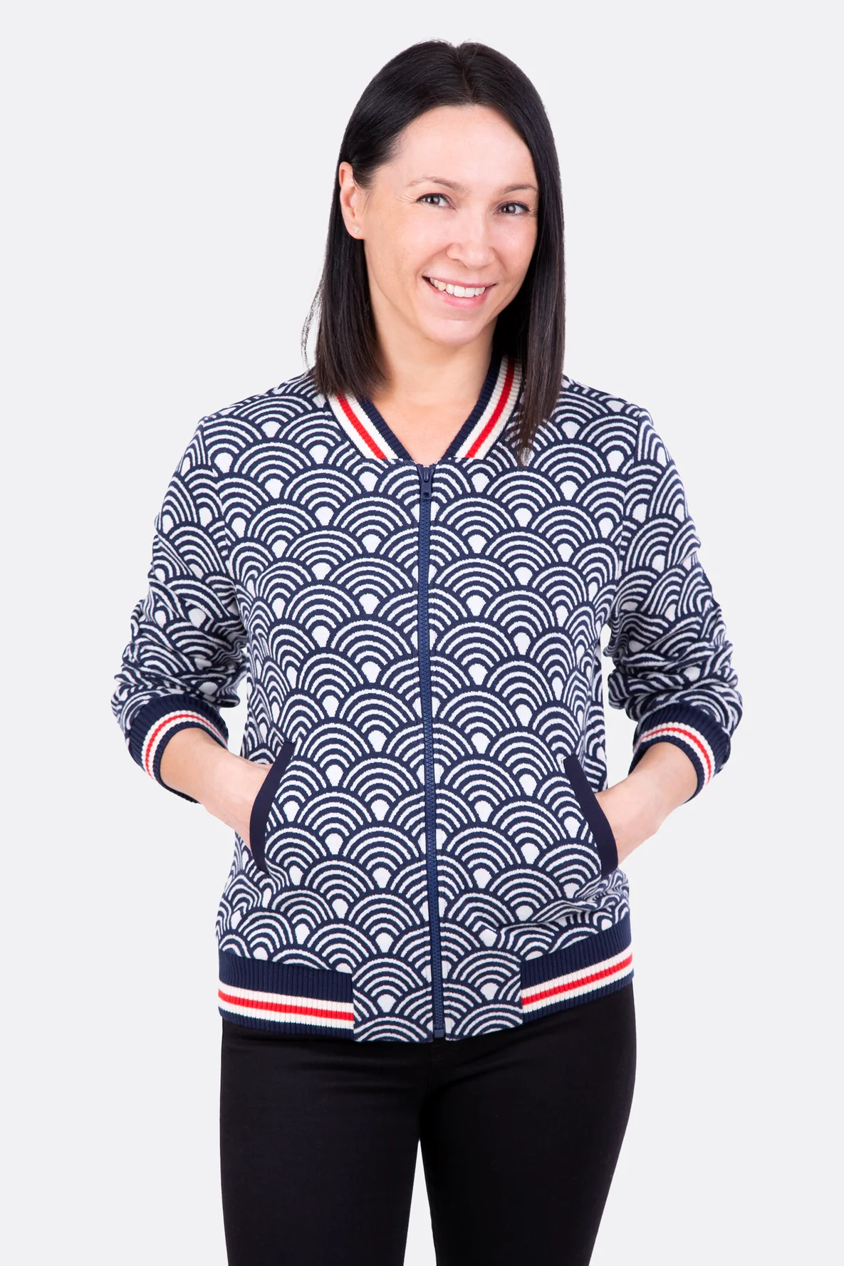 Schnittmuster Collegjacke Hanna aus Jacquard Jersey Fertigbündchen selber nähen