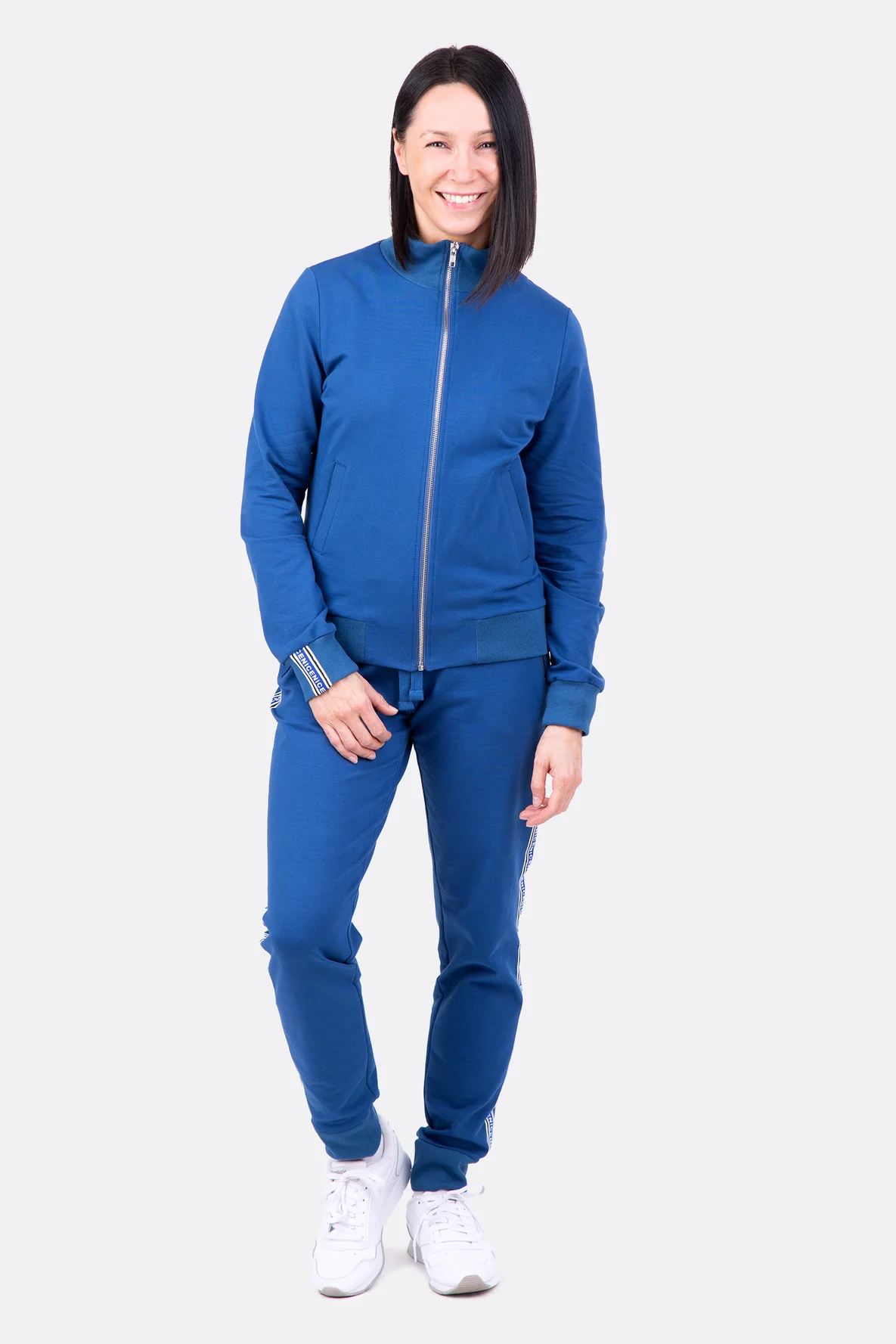 Tracksuit selbernähen - DIY Schnittmuster für Jacke und Jogginghose