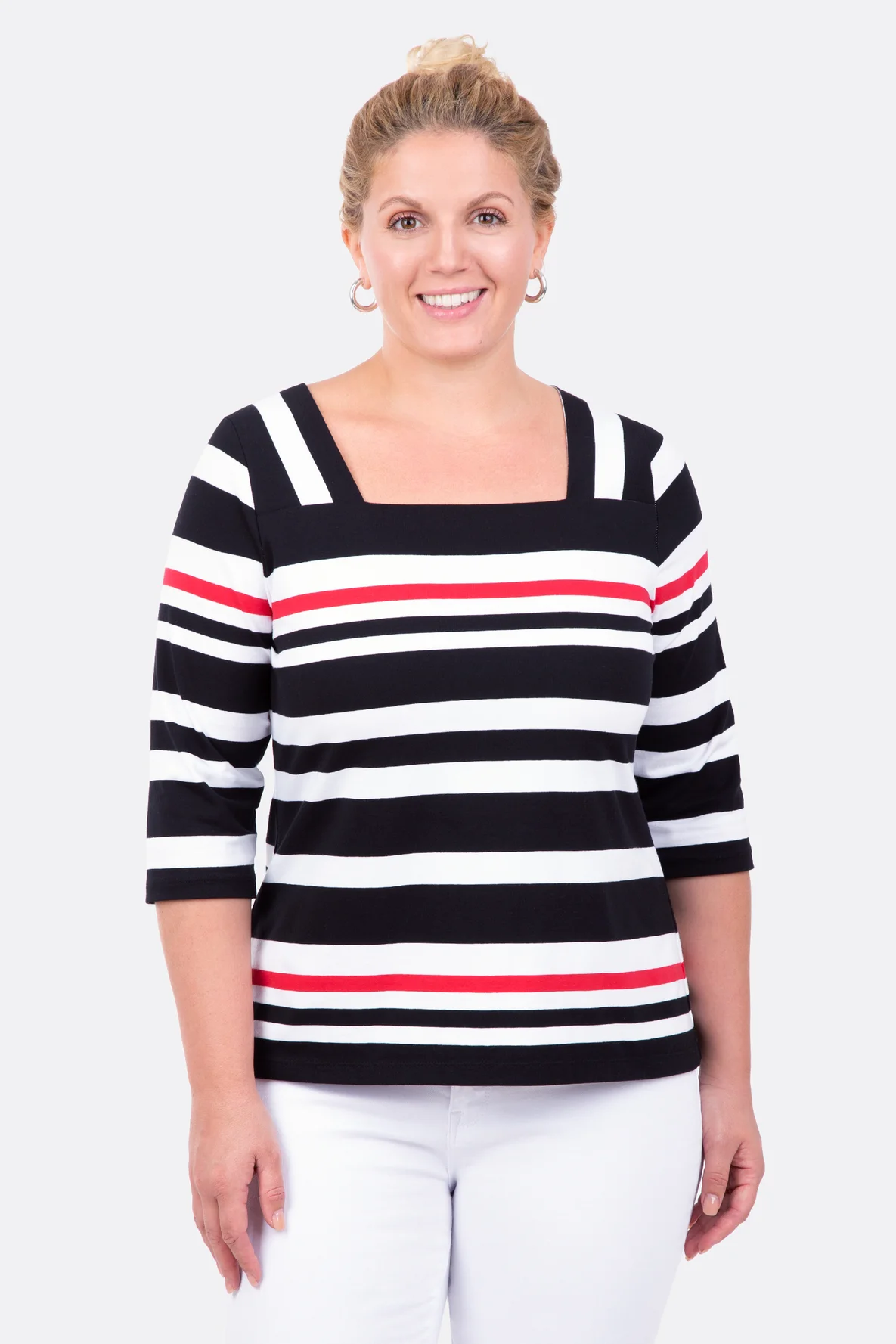 Schnittmuster Damenshirt mit Karree-Ausschnitt gestreift selber nähen