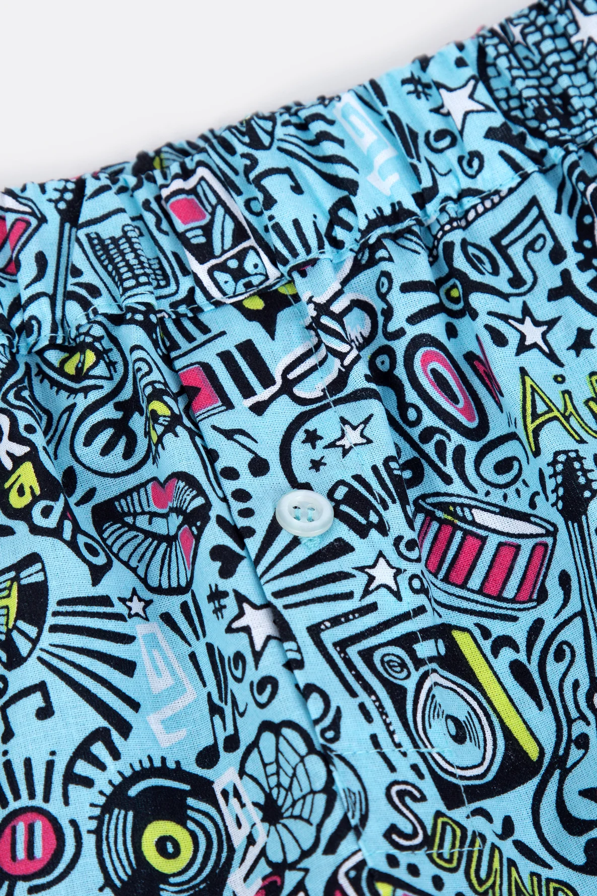 Nähanleitung Jungen Boxershorts Eingriff mit Knopfloch nähen