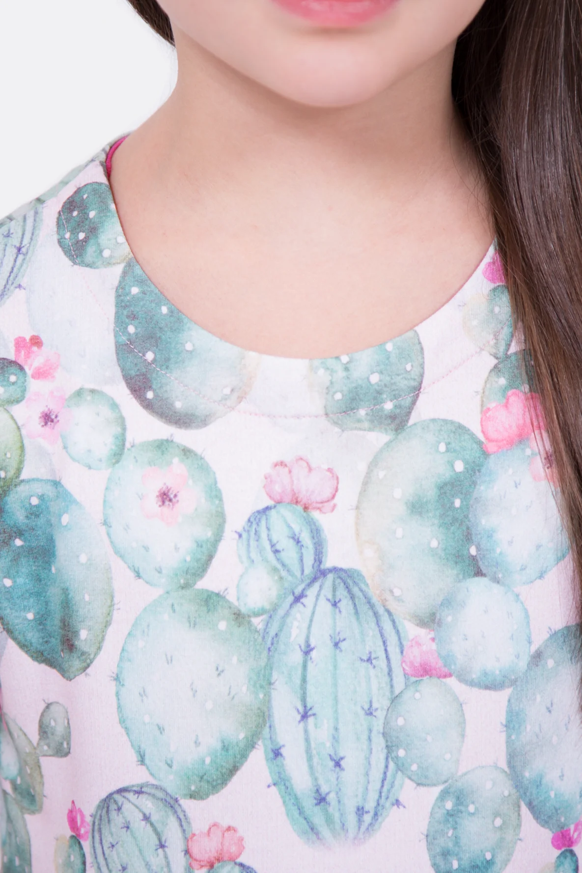 Nähanleitung Kinderkleid Ausschnitt Beleg DIY