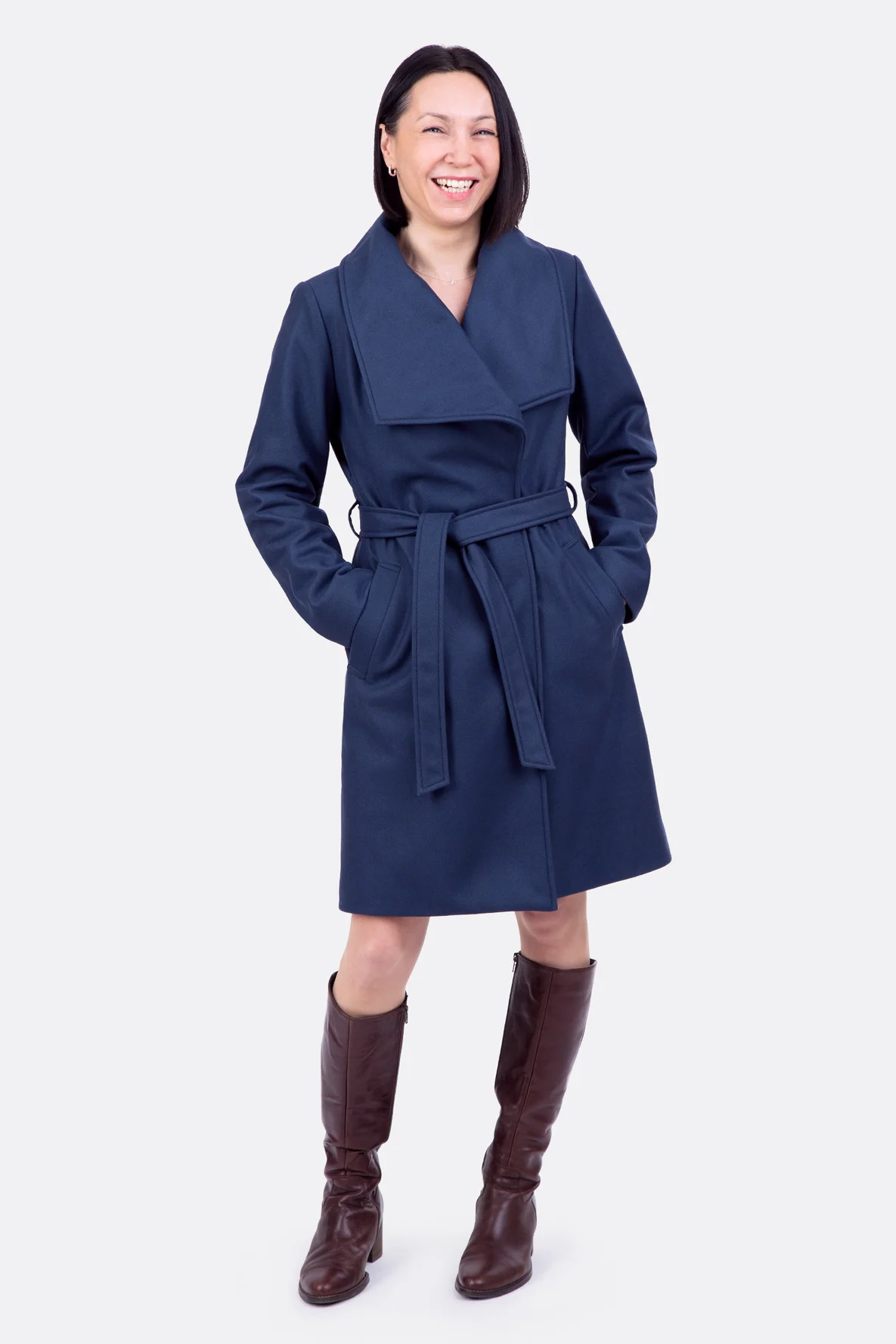 Schnittmuster für klassischen Damenmantel Spatenkragen Leistentaschen nähen