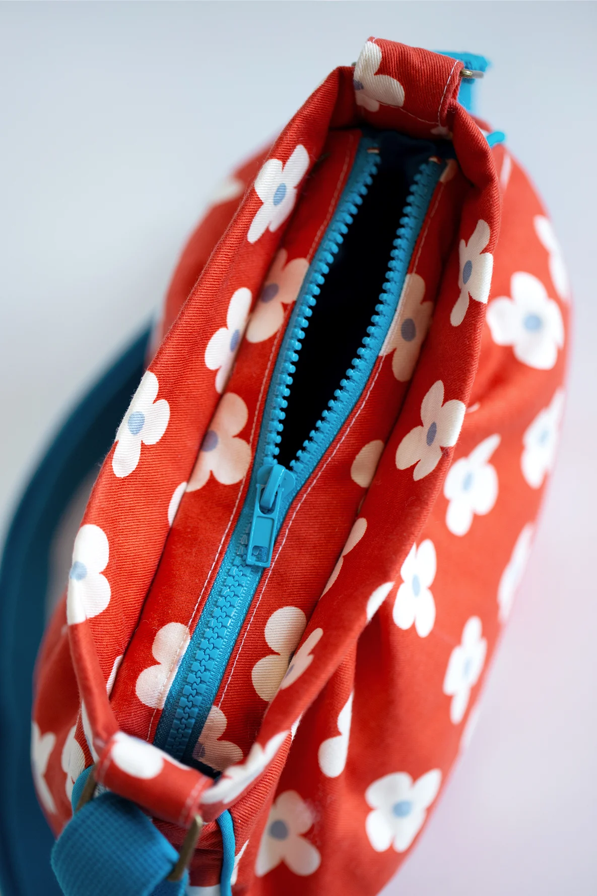 Nähanleitung Tasche Reißverschluss Beleg DIY