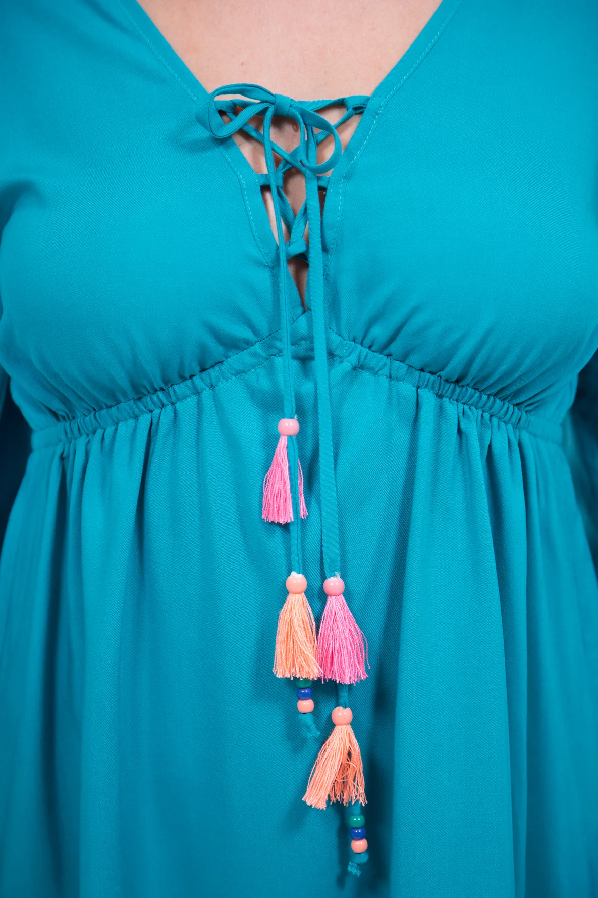 Schnittmuster Strandtunike Ausschnitt mit Tasseln