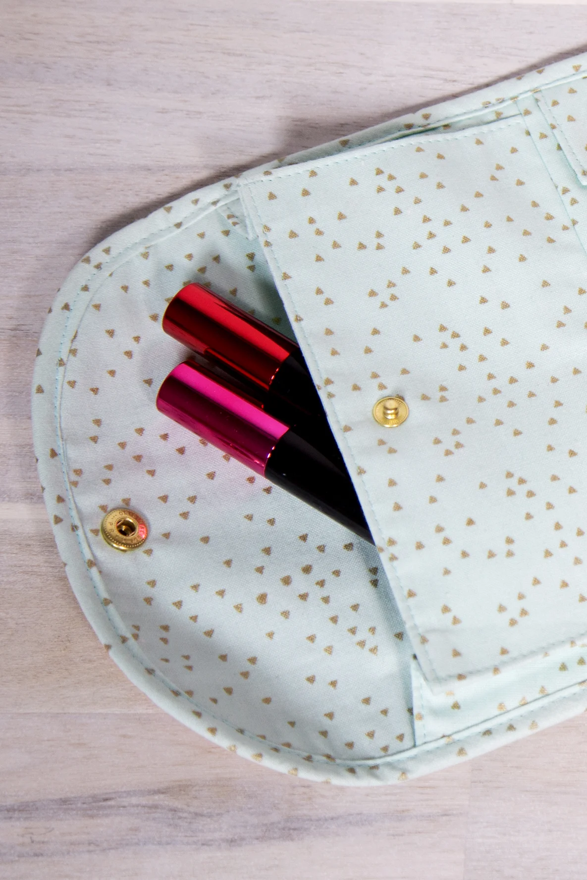 Gratis Schnittmuster Rollmäppchen Innenfach Druckknopf DIY