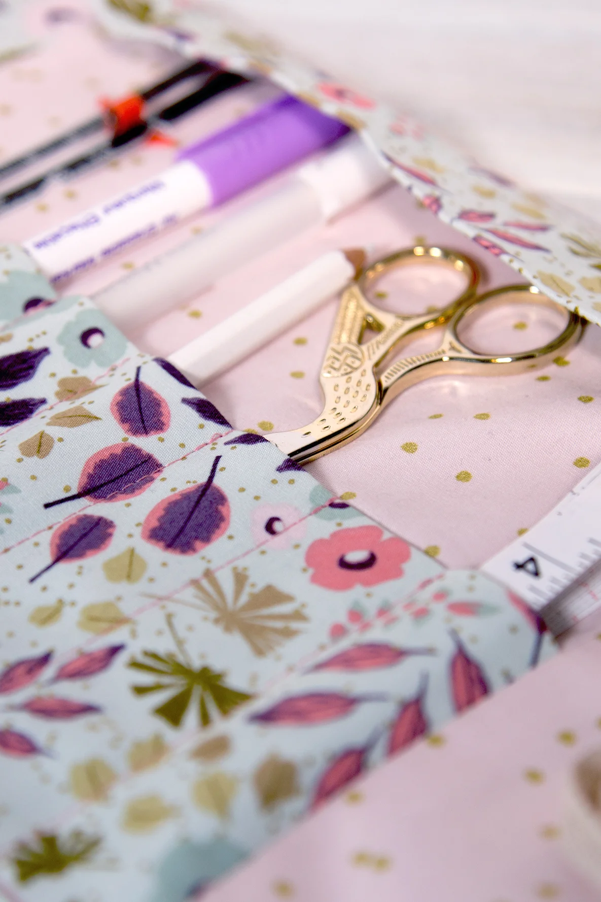 Nähanleitung Aufbewahrung Nähzubehör Rollmäppchen Freebie