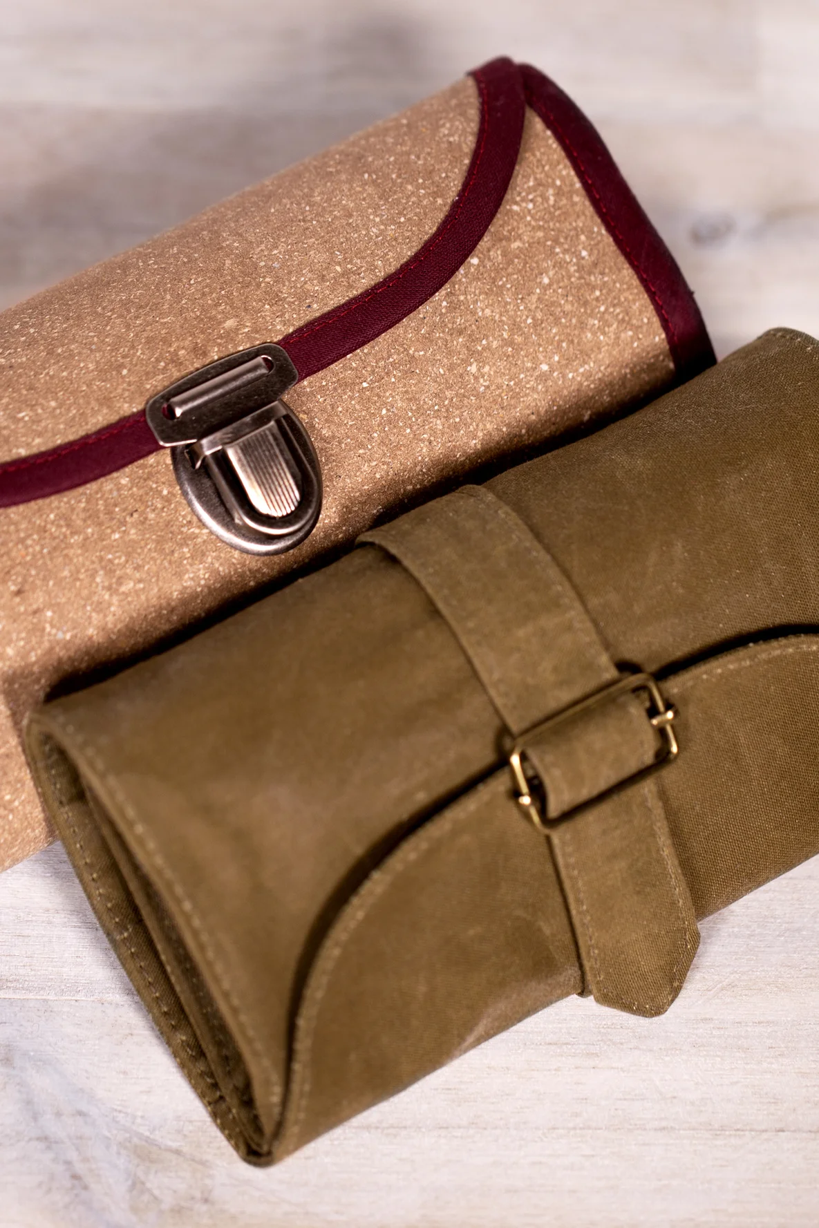 Schnittmuster Rollmäppchen Verschluss Kork Wildleder DIY