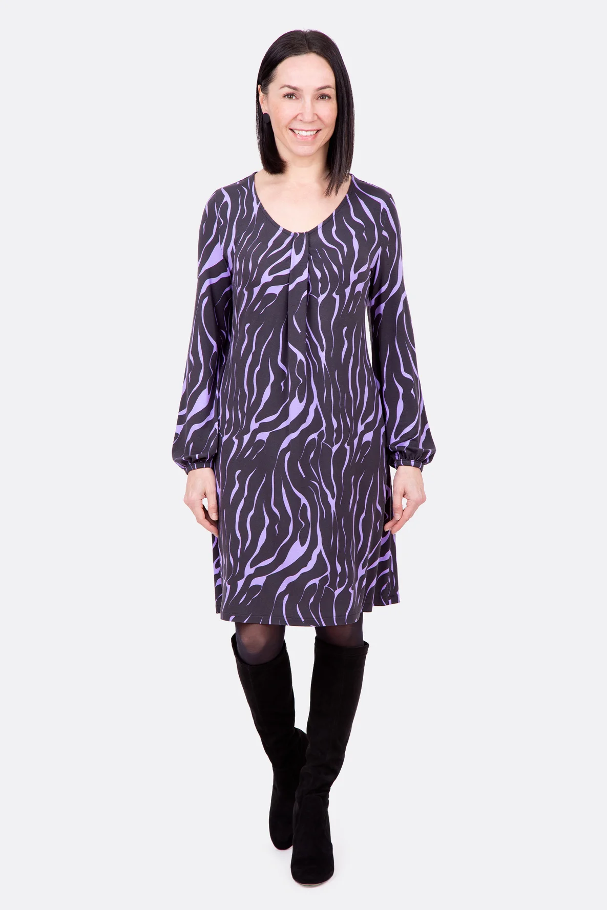 Schnittmuster für Jerseykleid mit Drapierung nähen