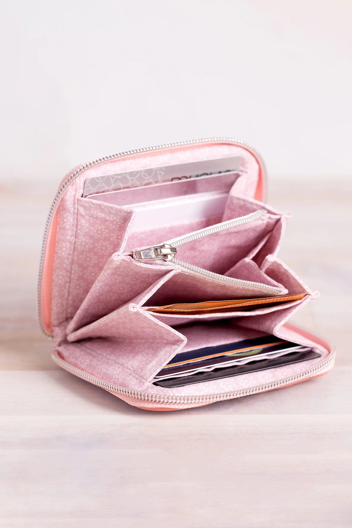 small wallet with zipper polly in rose pink open 