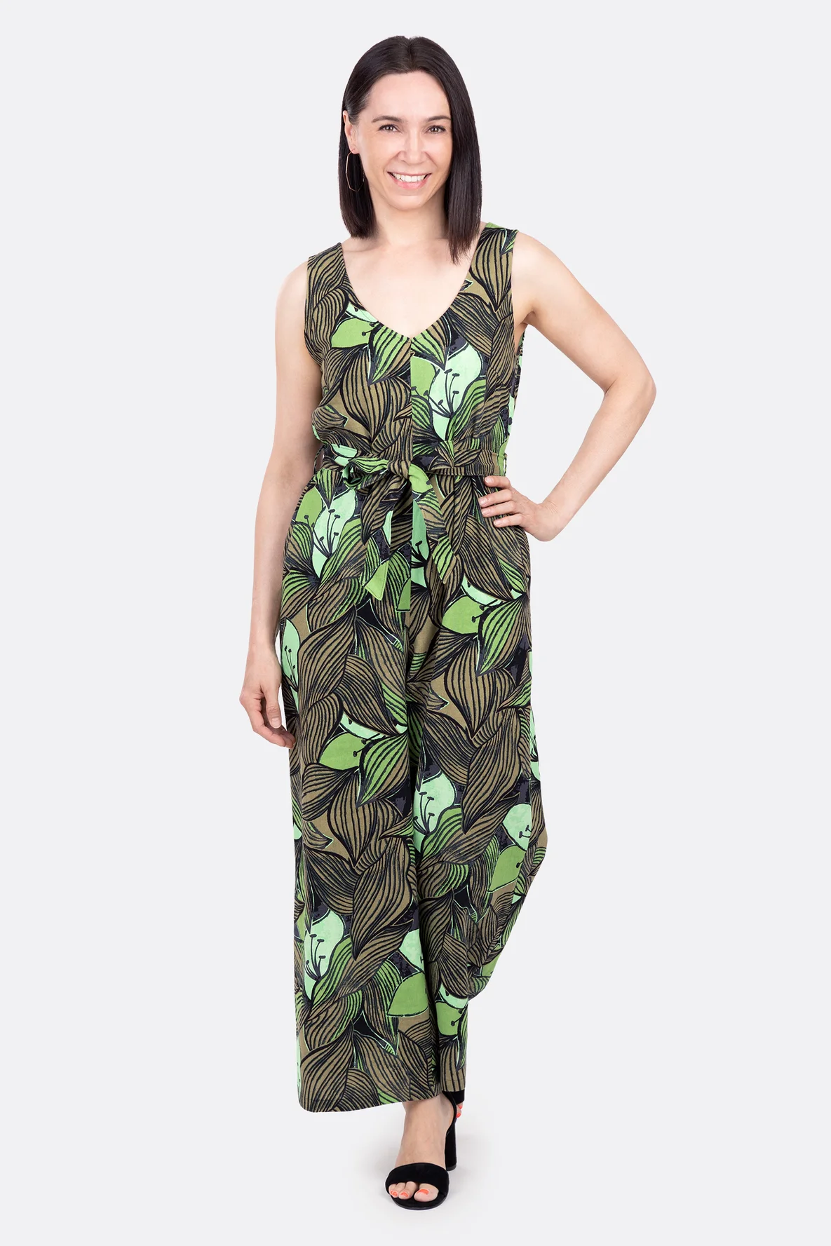 Sommer Jumpsuit weite Beine aus Viskoseleinen mit Schnittmuster nähen