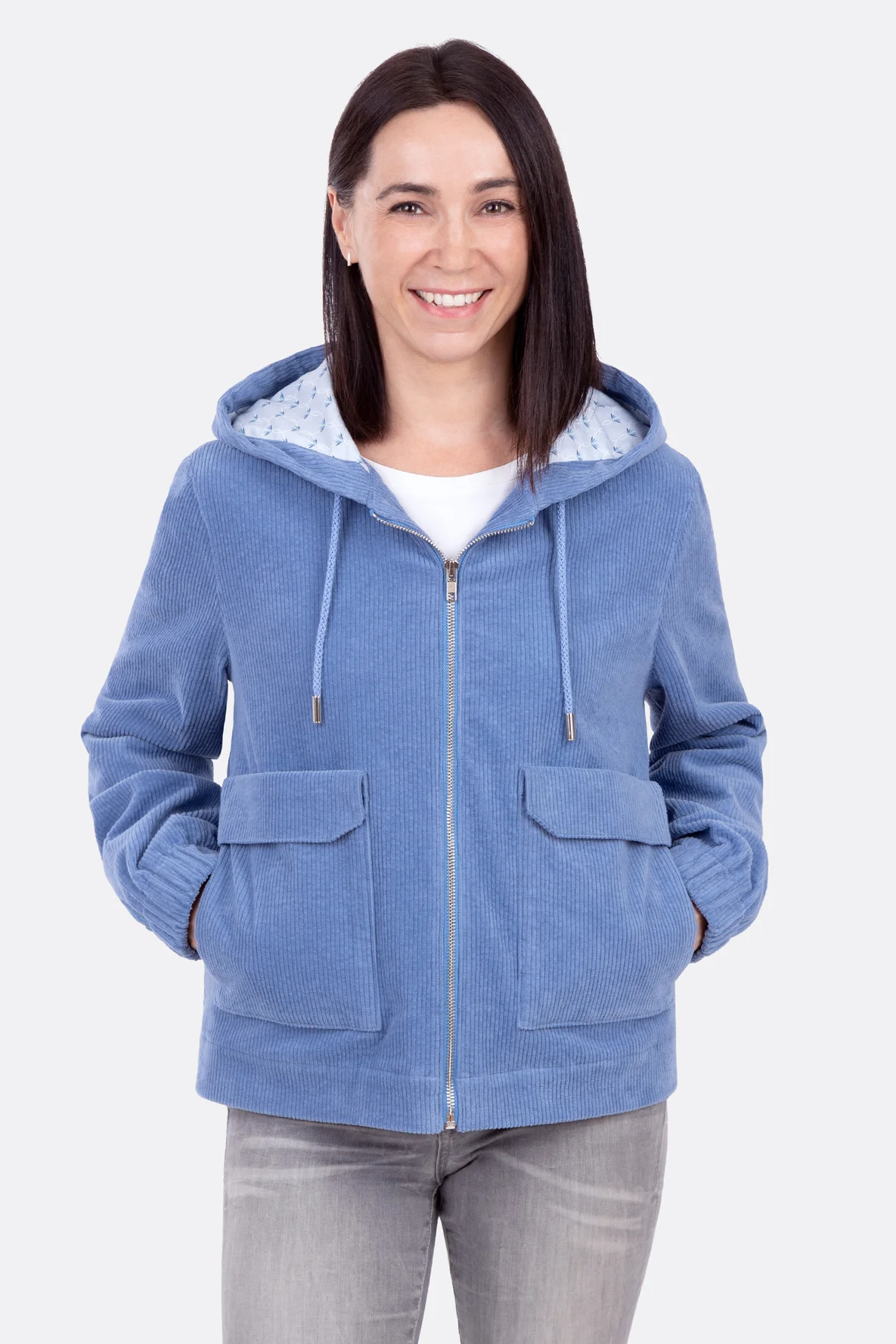 Damen-Schnittmuster Anorak Kapuze aus Cordstoff