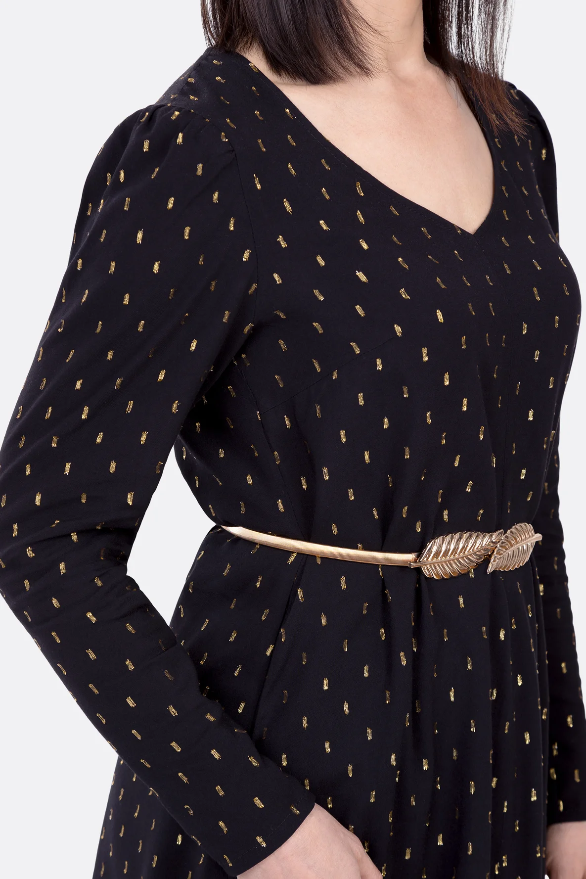 Schnittmuster für festliches Kleid mit langen Puffärmeln