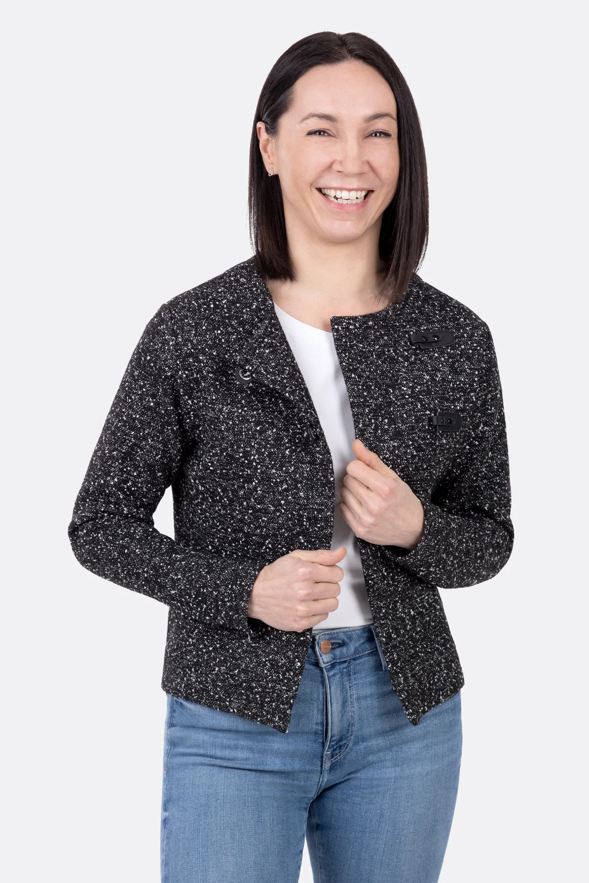 Damenstrickjacke Emma mit Klappkragen