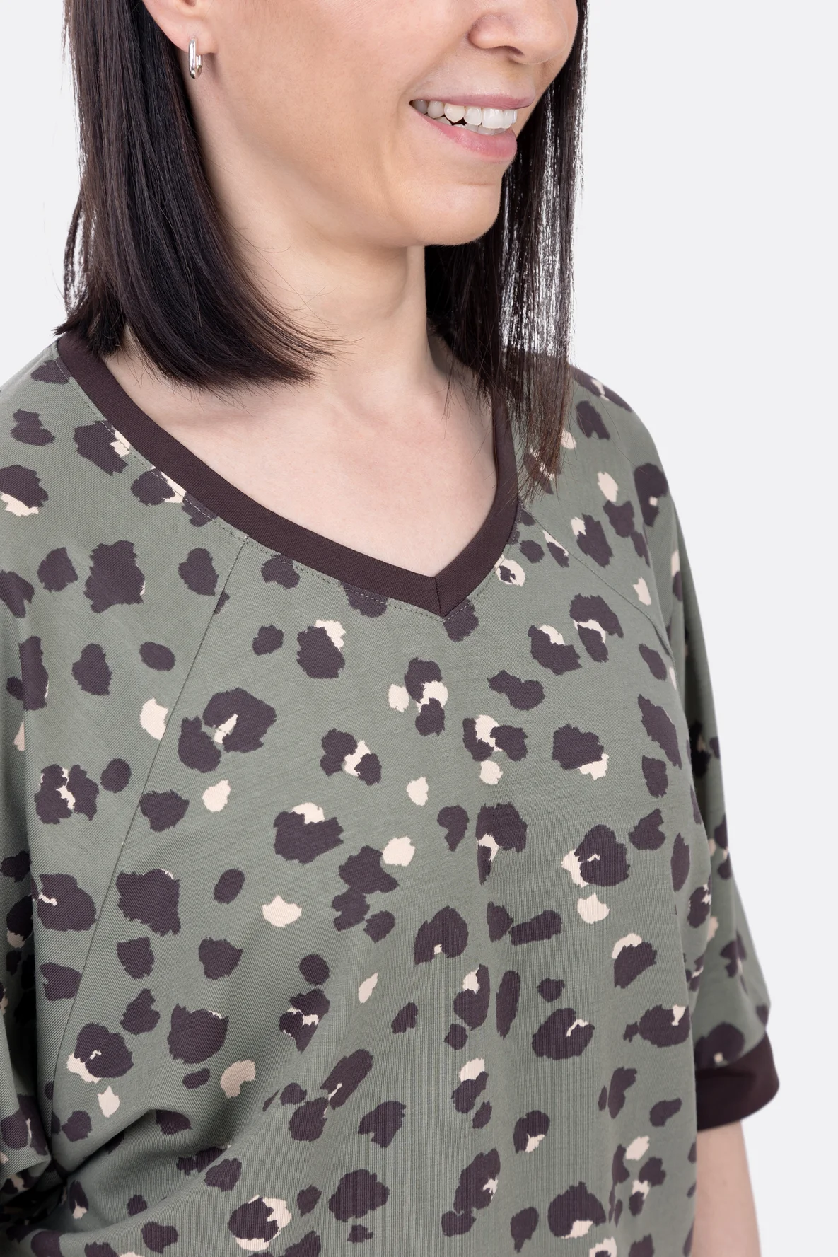 Damnshirt aus Jersey mit V-Ausschnit Videoanleitung