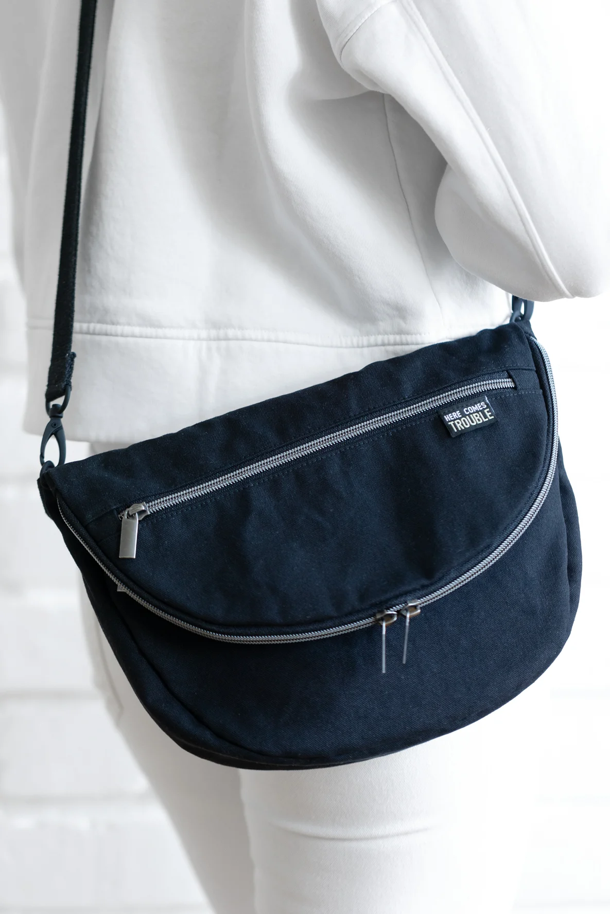 Schnittmuster Moonbag Reissverschluss Canvas Schwarz DIY nähen