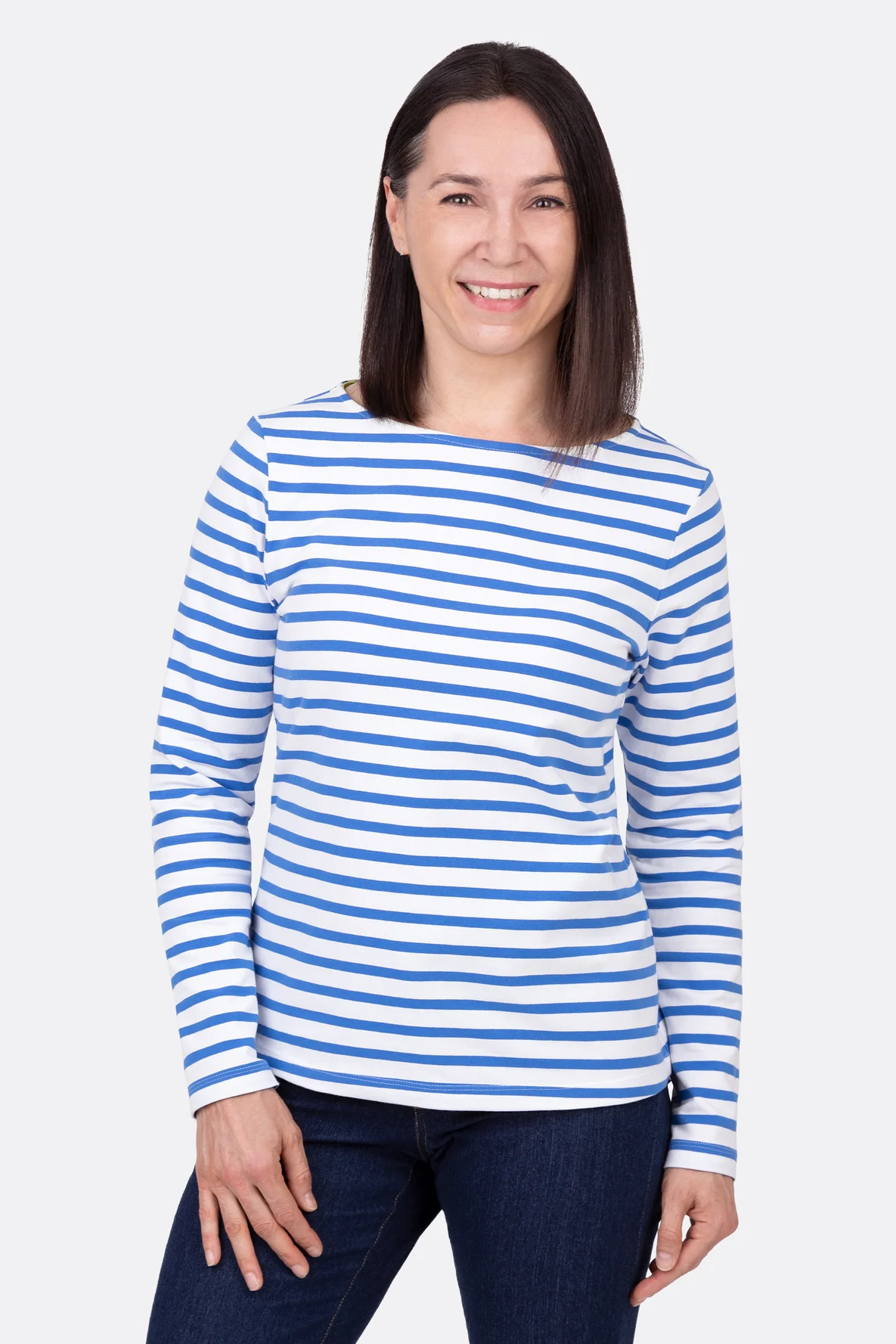 Schnittmuster Damenshirt mit U-Boot-Ausschnitt nähen