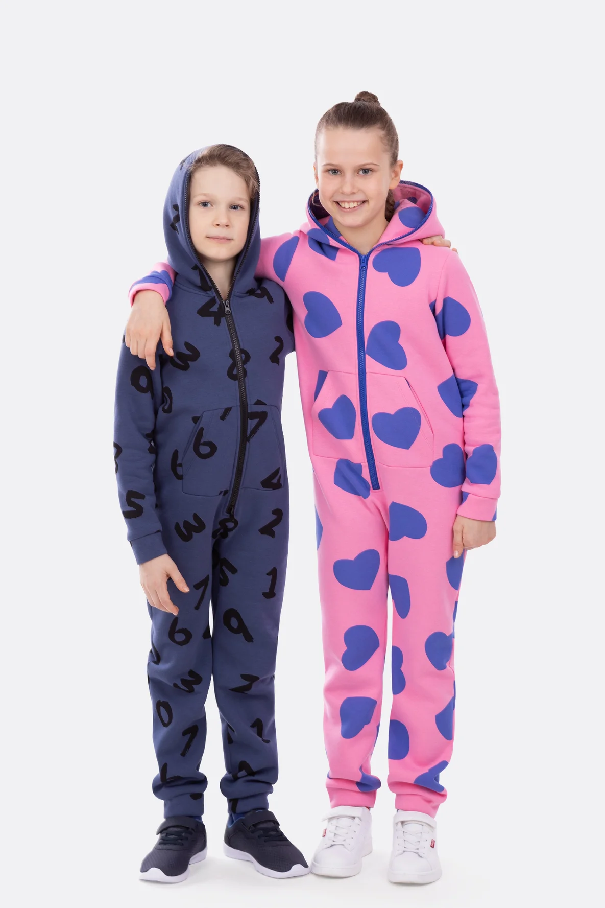 Onesie Schnittmuster für Kinder aus Sweatstoff nähen